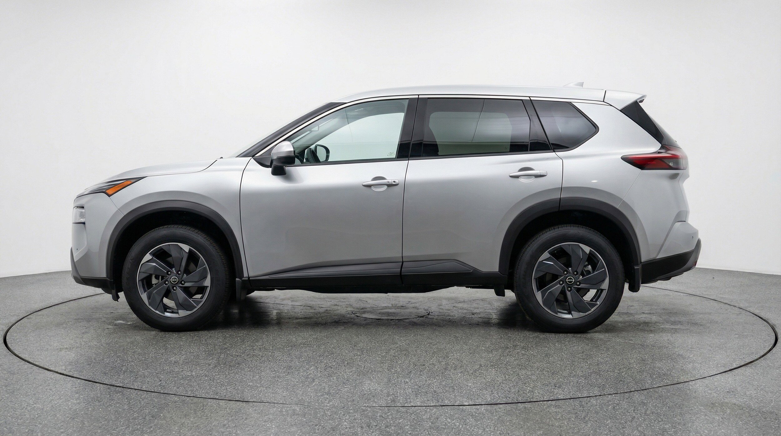 Thumbnail: 2025 Nissan Rogue - 5