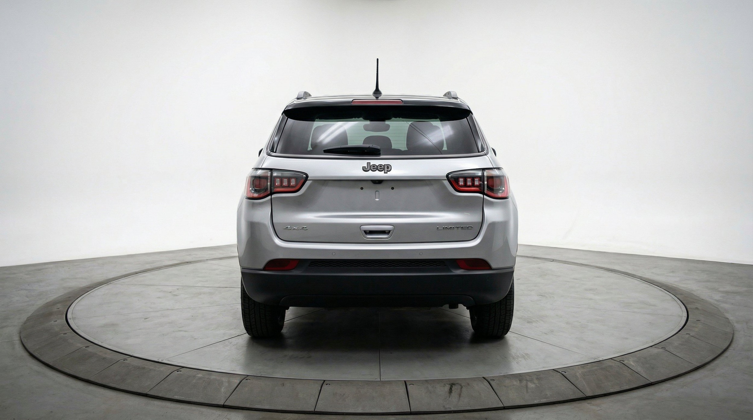2025 Jeep Compass Trailhawk - Photo 7