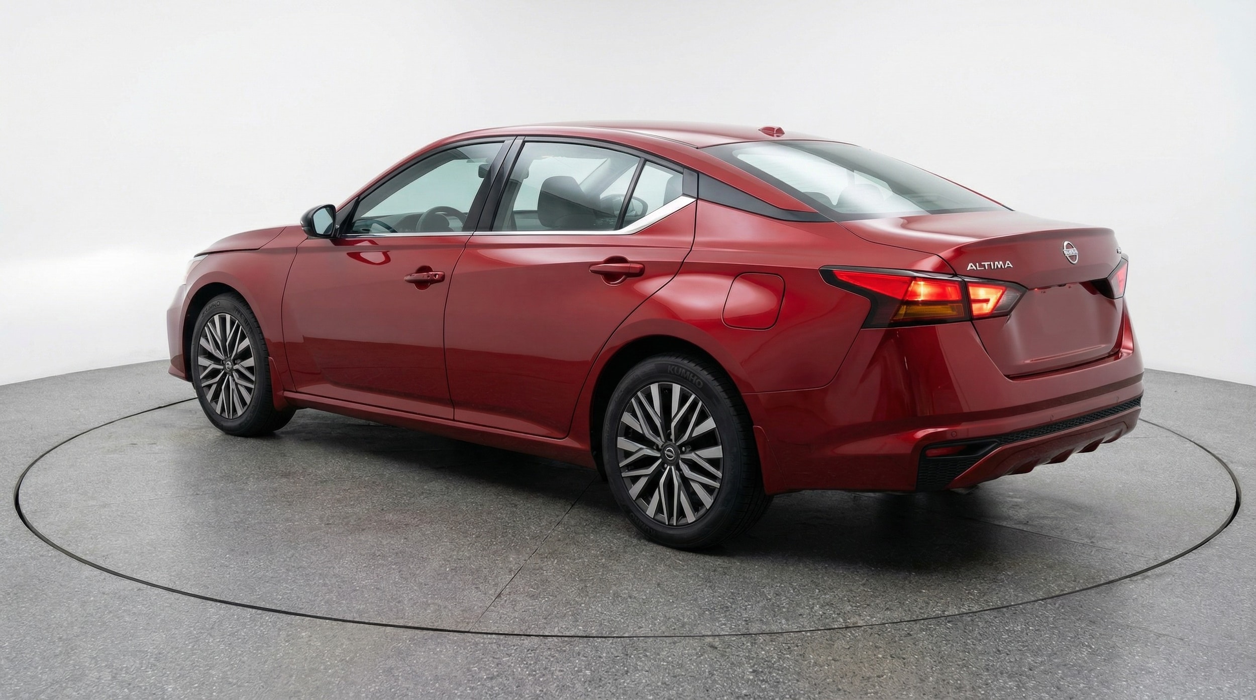 Thumbnail: 2025 Nissan Altima - 5