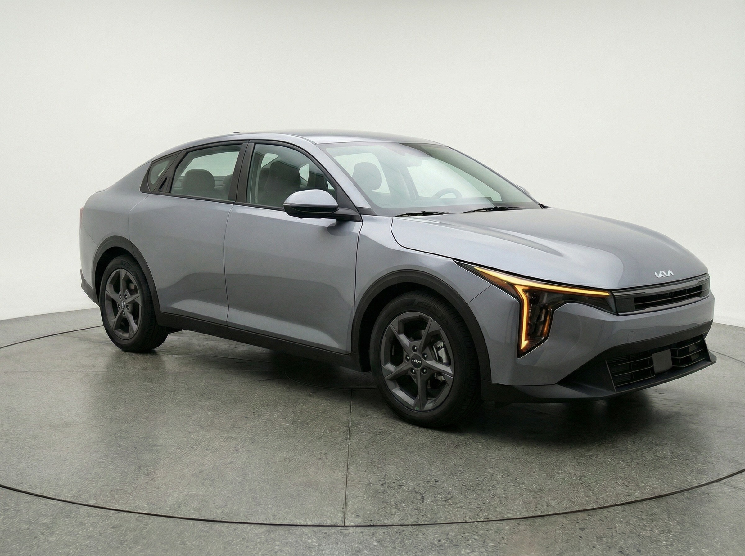 Thumbnail: 2025 Kia K4 - 1