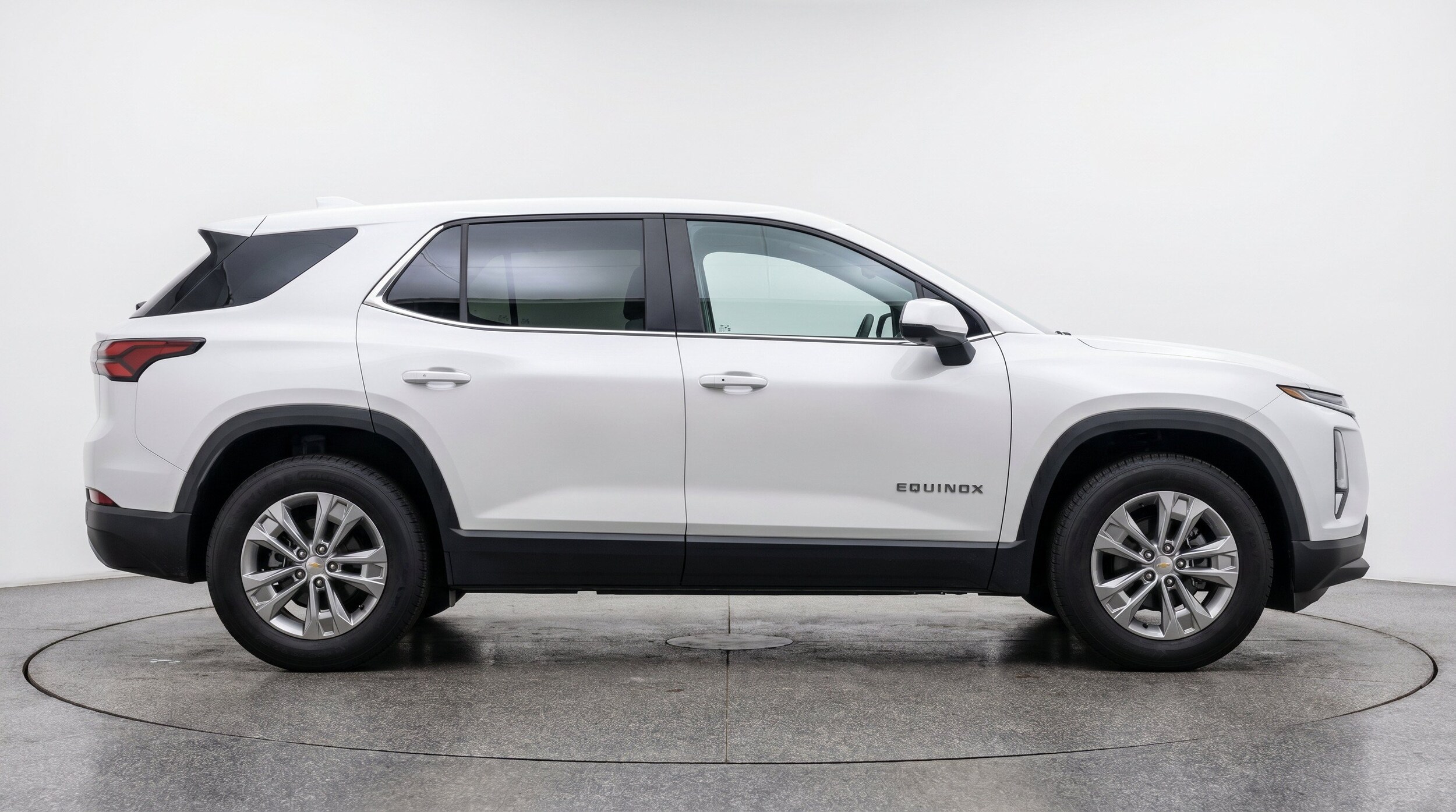 Thumbnail: 2025 Chevrolet Equinox - 11