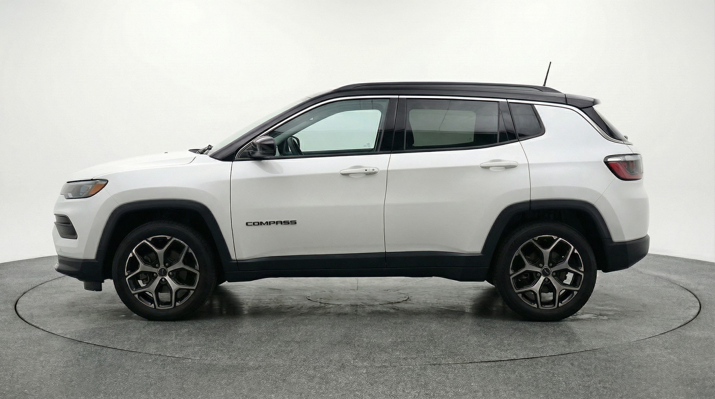 Thumbnail: 2025 Jeep Compass - 4