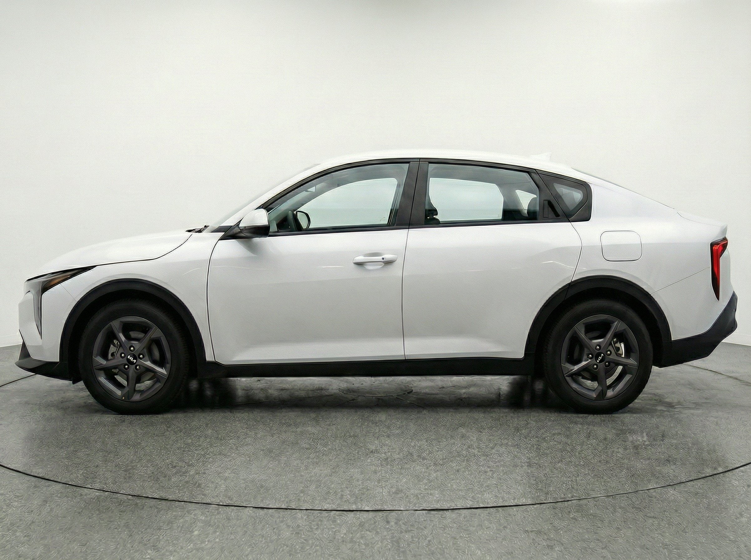 Thumbnail: 2025 Kia K4 - 5
