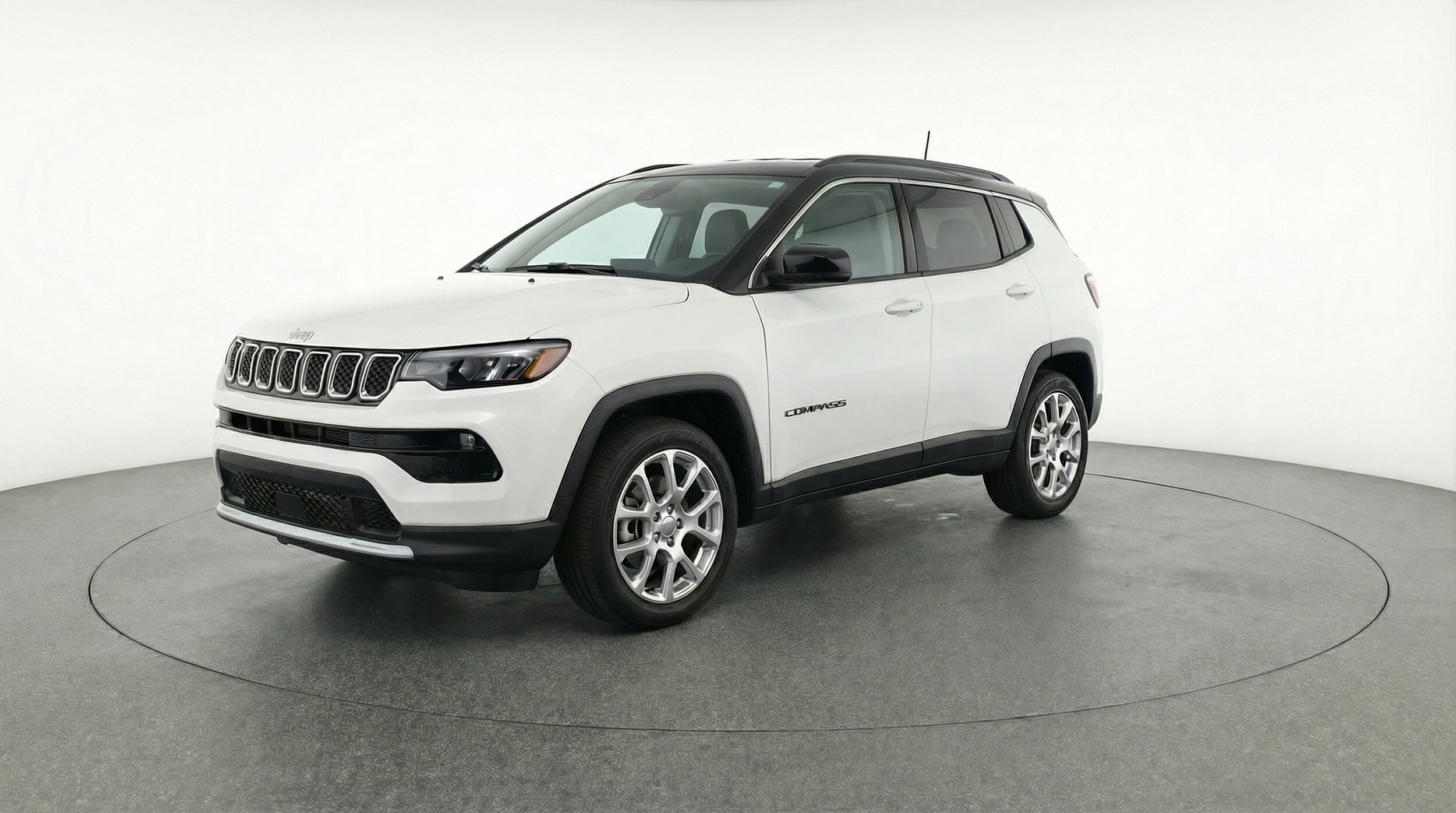 Thumbnail: 2025 Jeep Compass - 3