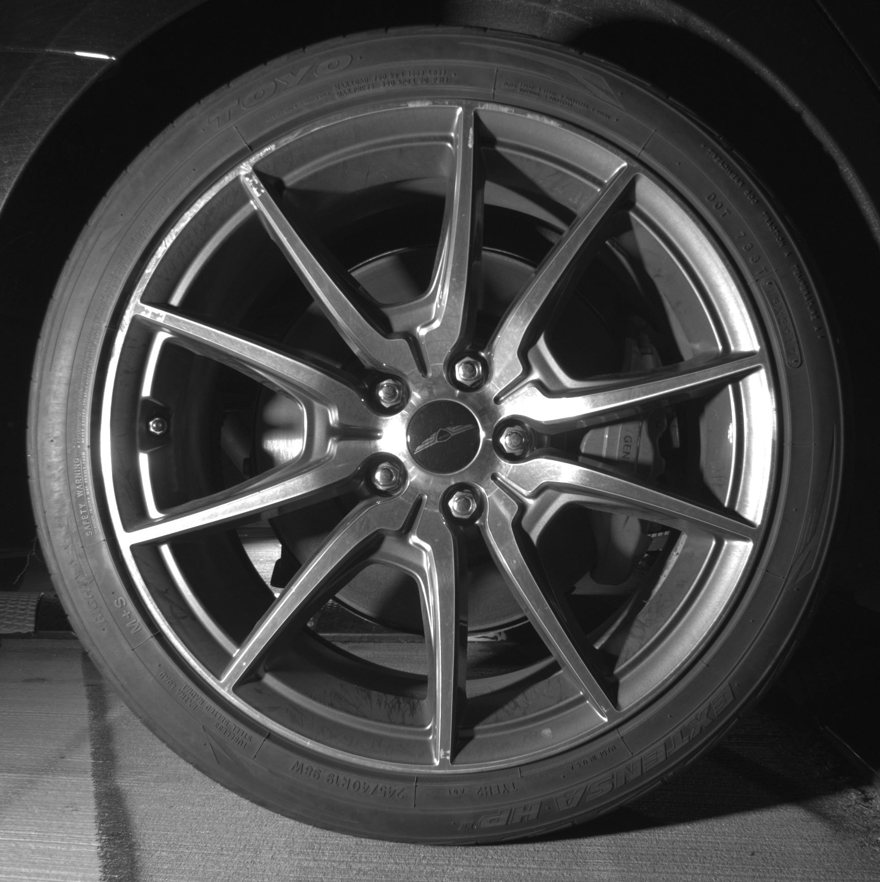 Thumbnail: 2025 Genesis G70 - 12