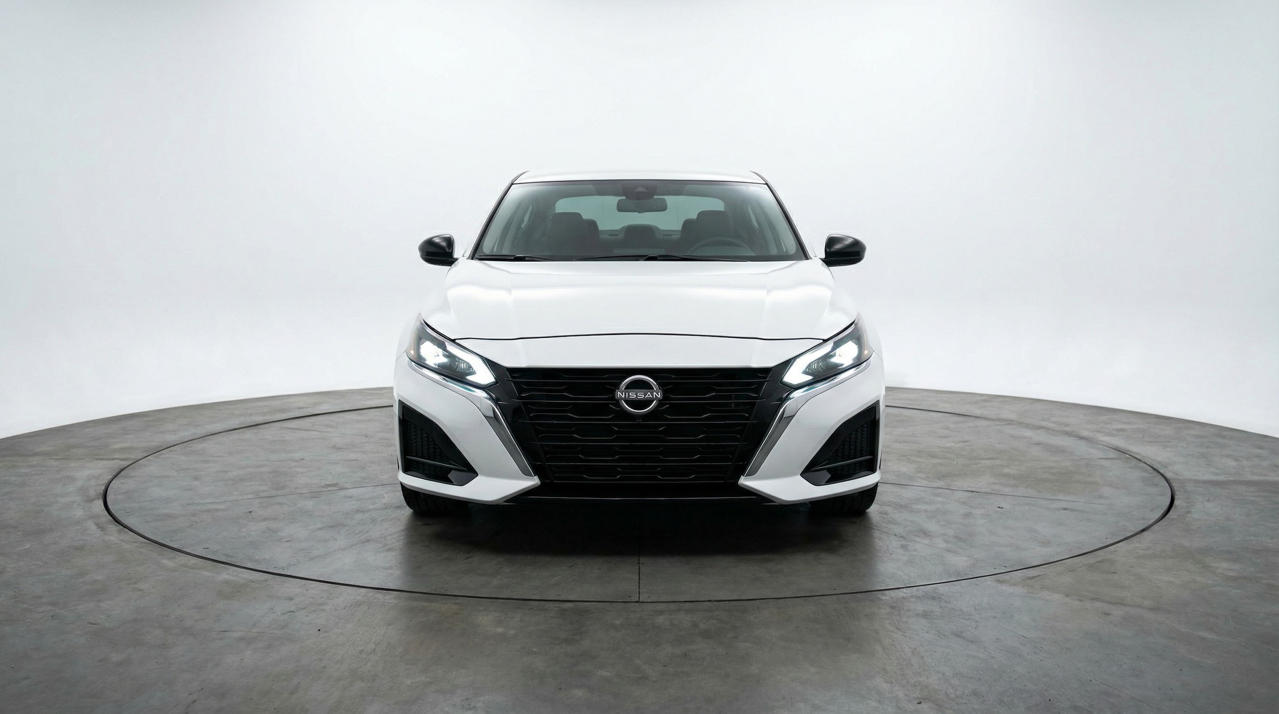 Thumbnail: 2025 Nissan Altima - 2