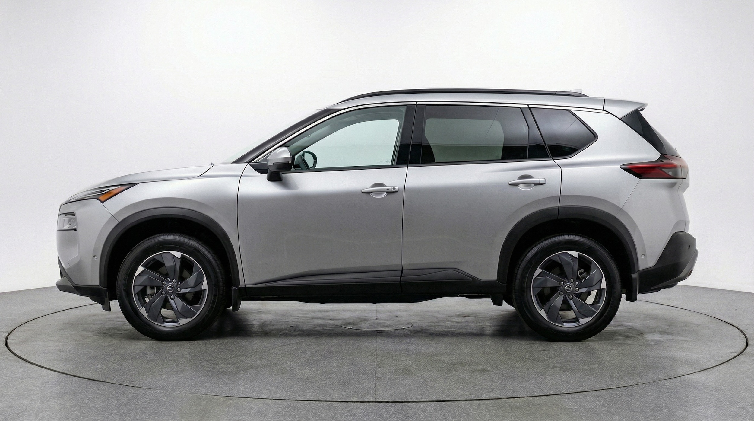 Thumbnail: 2025 Nissan Rogue - 4