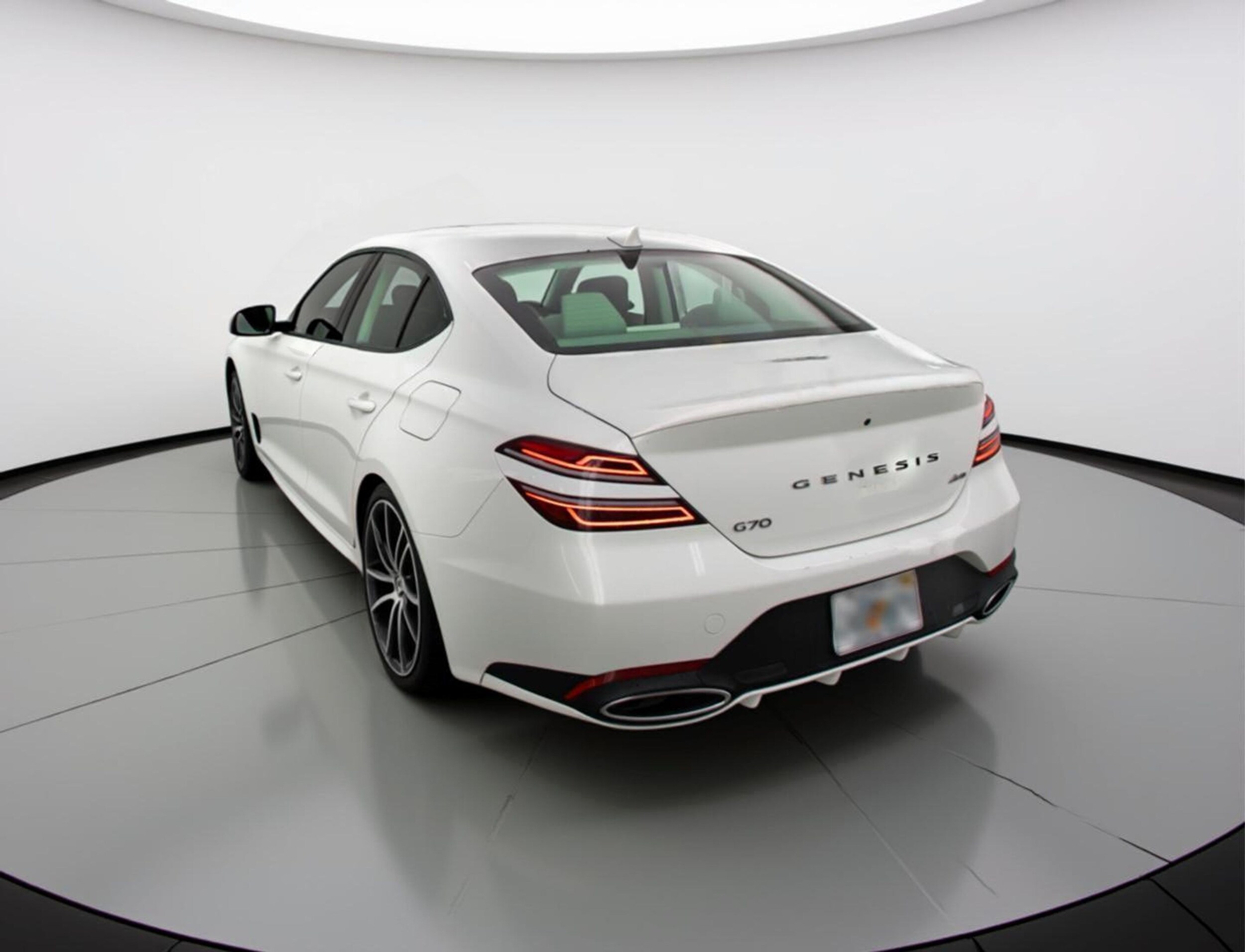 Thumbnail: 2025 Genesis G70 - 5