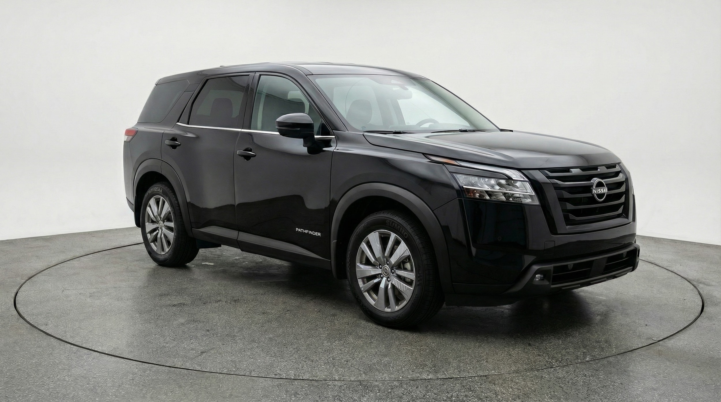 Thumbnail: 2025 Nissan Pathfinder - 1