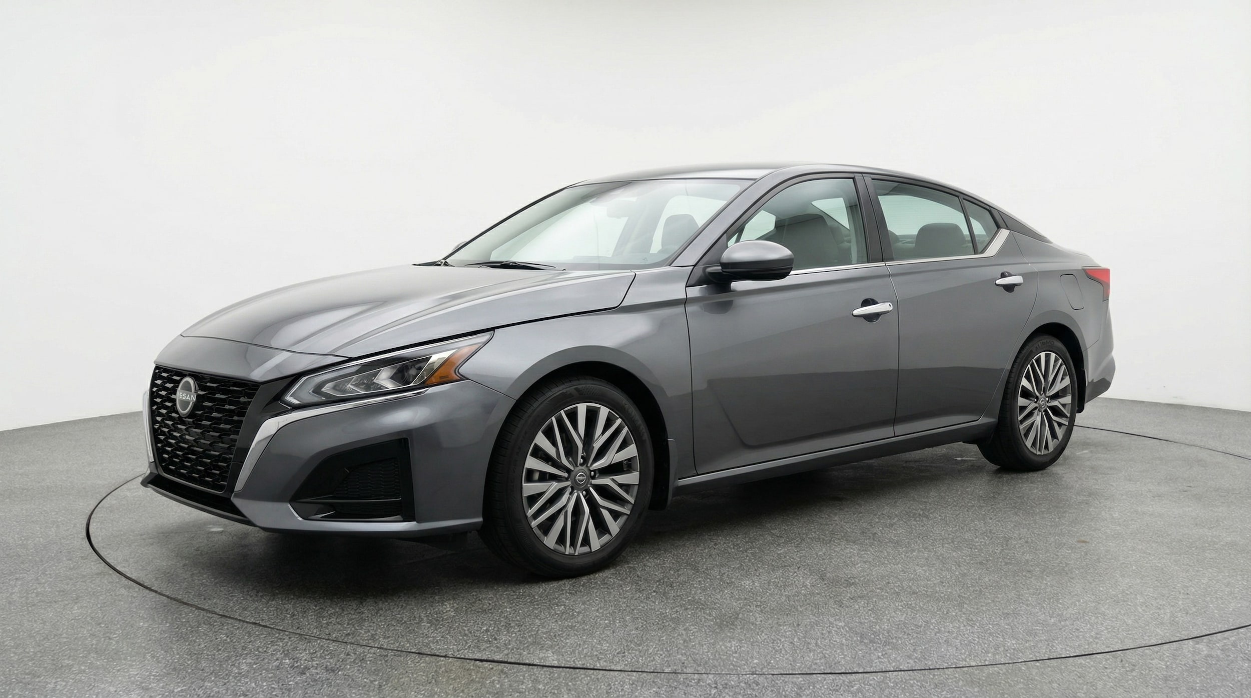 Thumbnail: 2025 Nissan Altima - 3