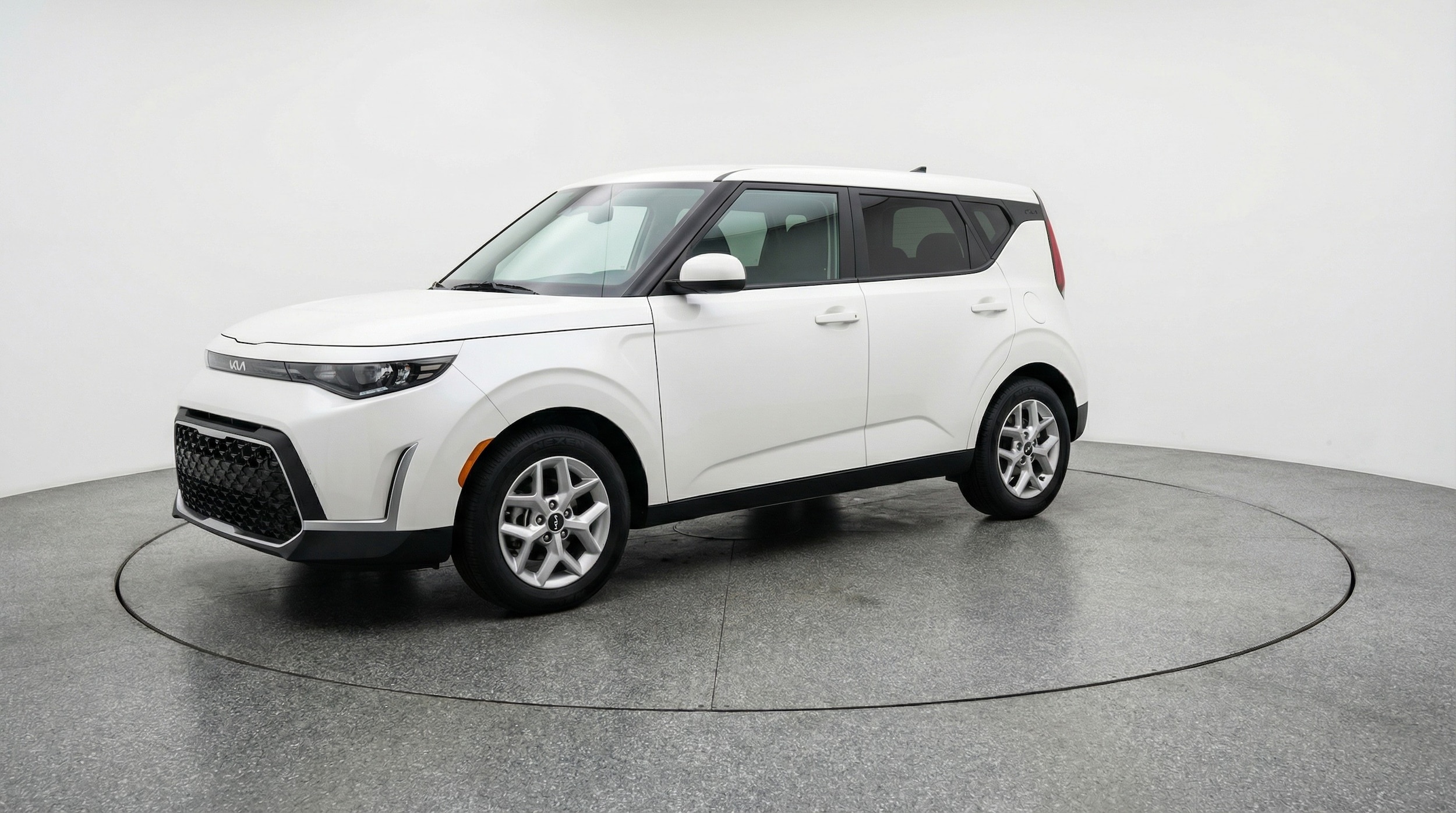 Thumbnail: 2025 Kia Soul - 3