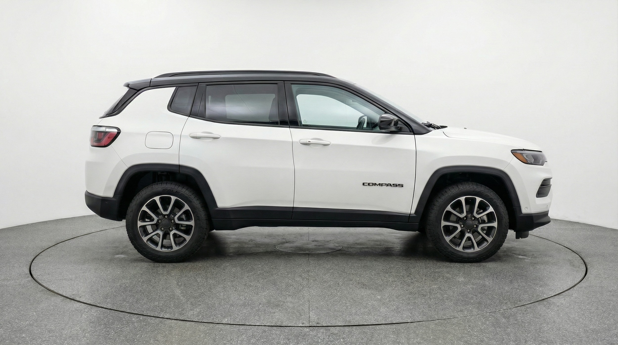 Thumbnail: 2025 Jeep Compass - 8