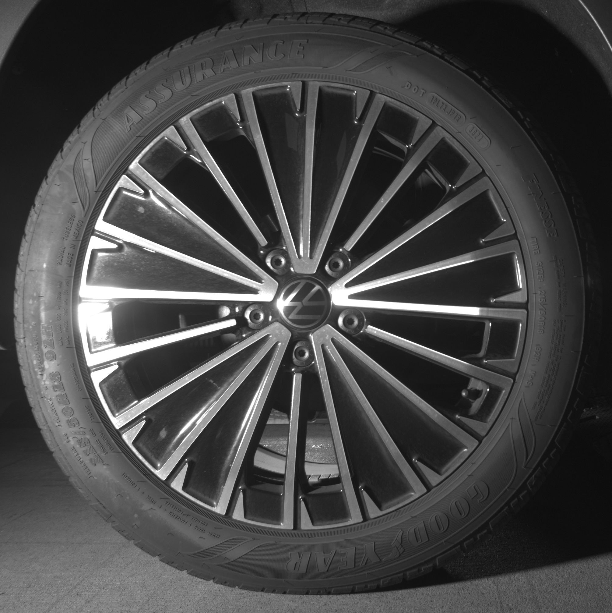 Thumbnail: 2025 Volkswagen Taos - 12