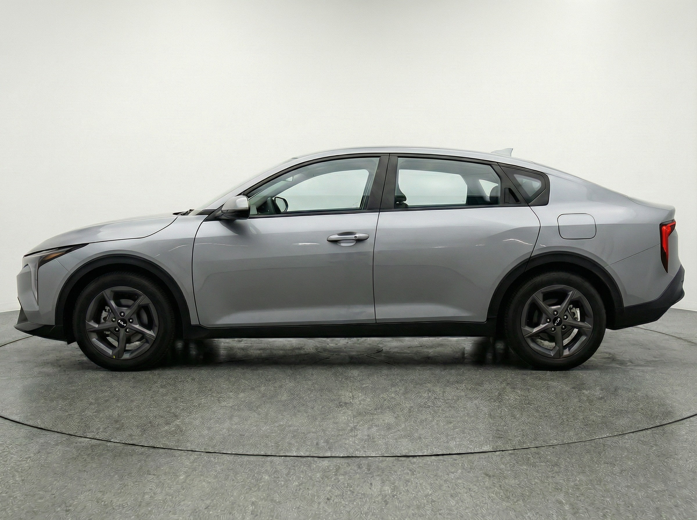 Thumbnail: 2025 Kia K4 - 4