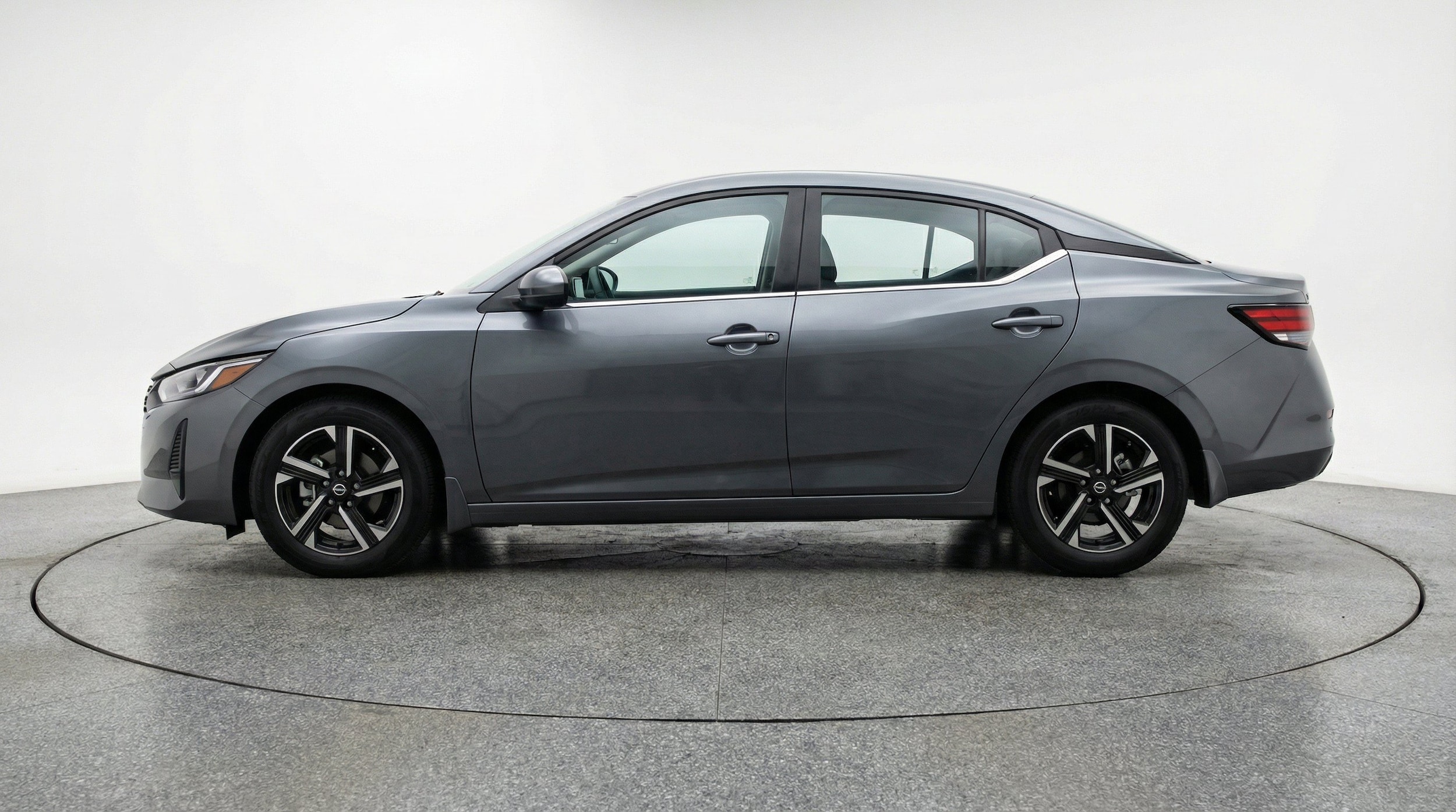 Thumbnail: 2025 Nissan Sentra - 5