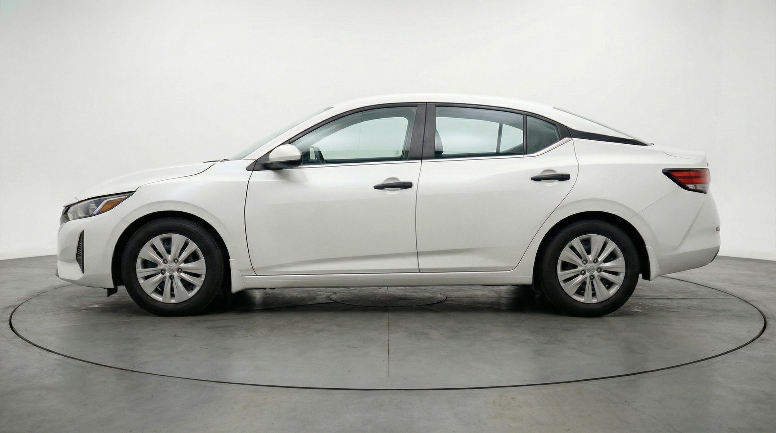 Thumbnail: 2025 Nissan Sentra - 4