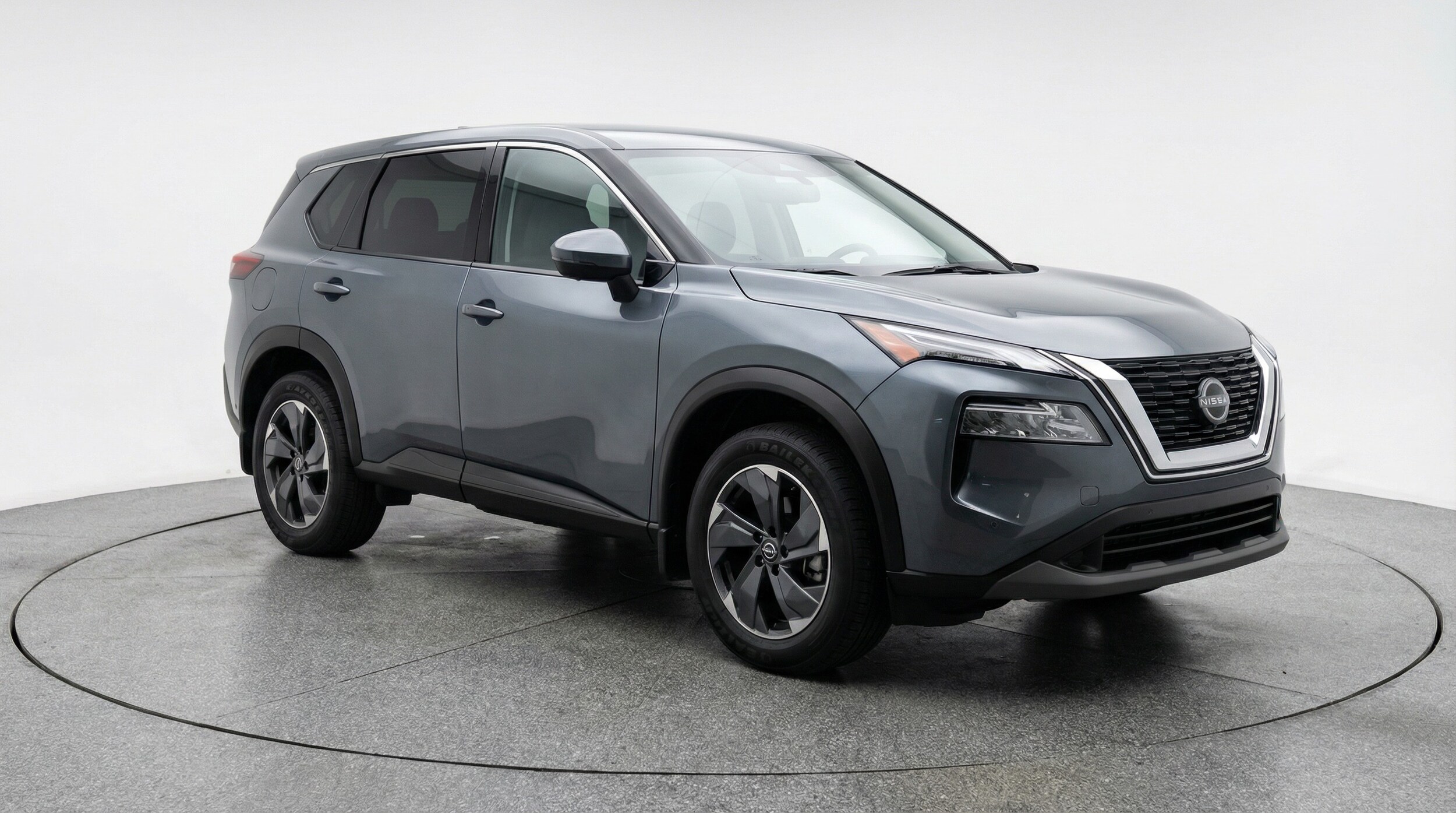 Thumbnail: 2025 Nissan Rogue - 1