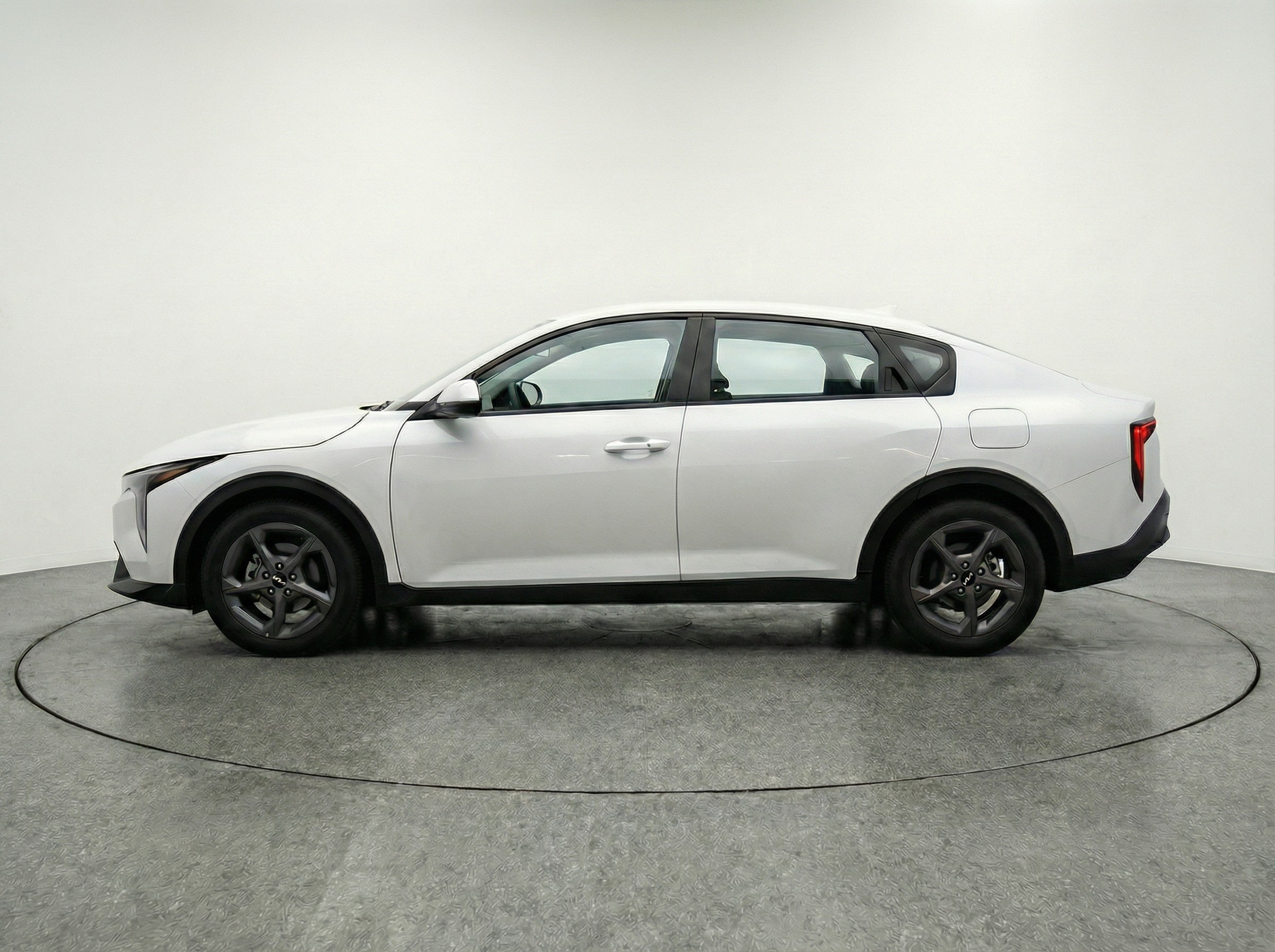 Thumbnail: 2025 Kia K4 - 4