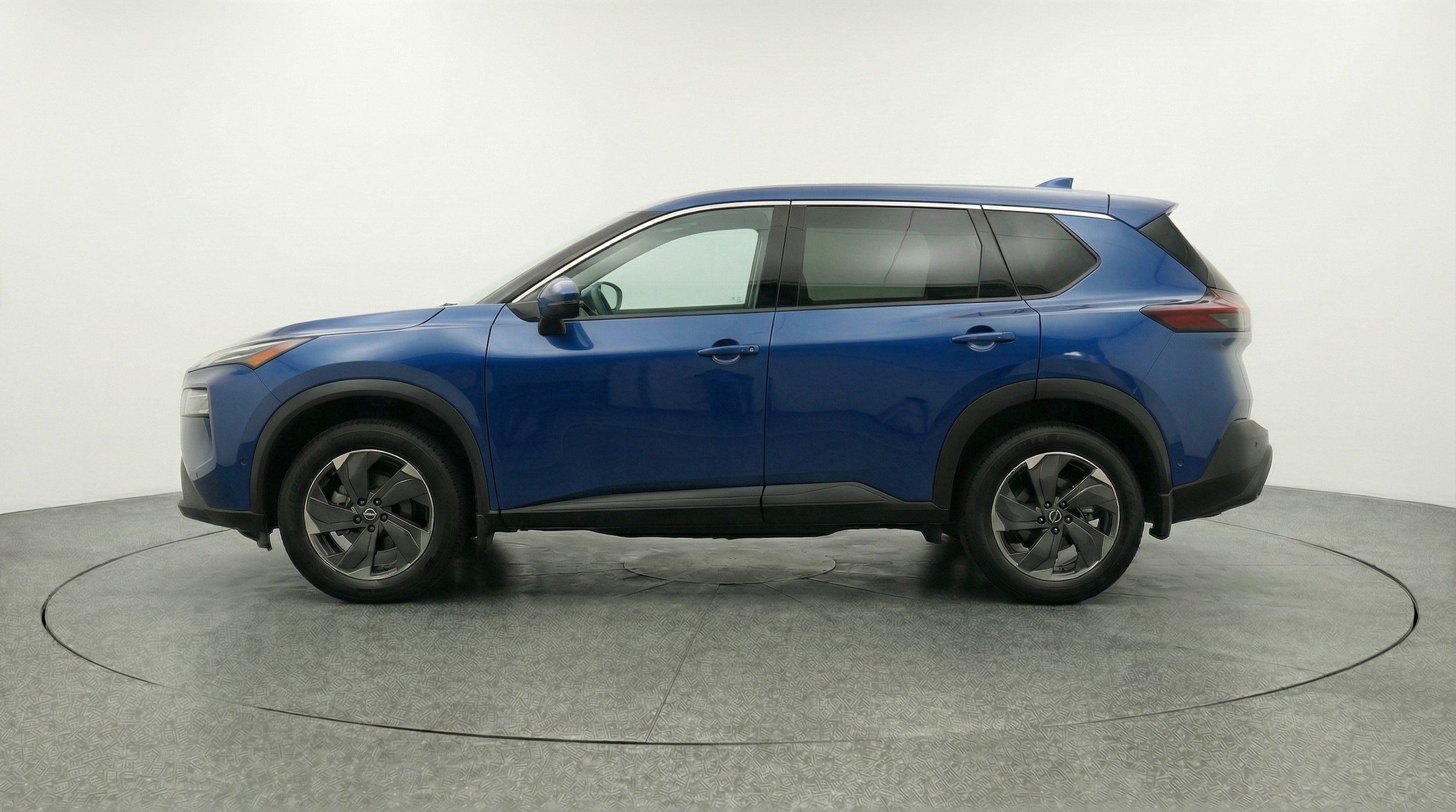 Thumbnail: 2025 Nissan Rogue - 4