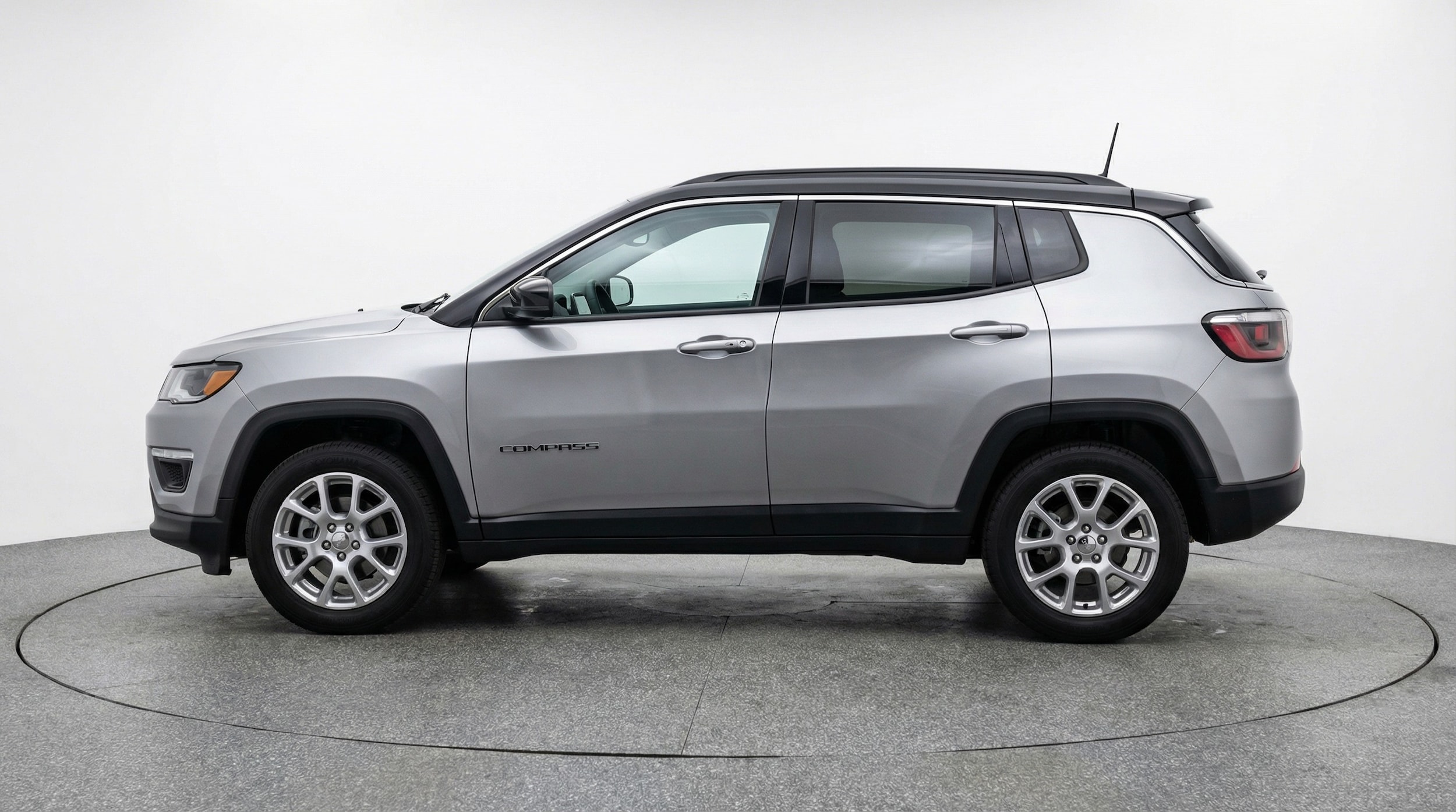 Thumbnail: 2025 Jeep Compass - 4