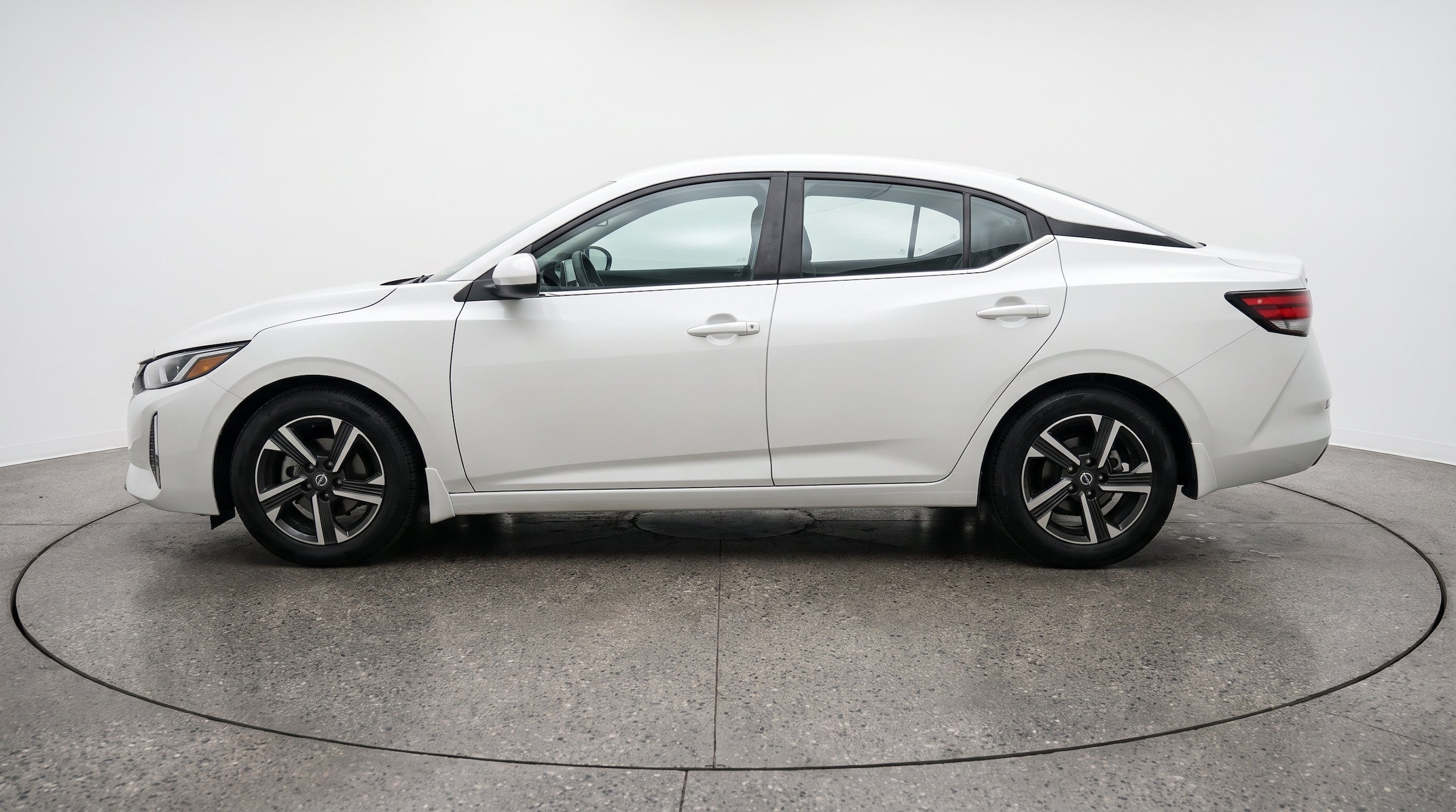 Thumbnail: 2024 Nissan Sentra - 5