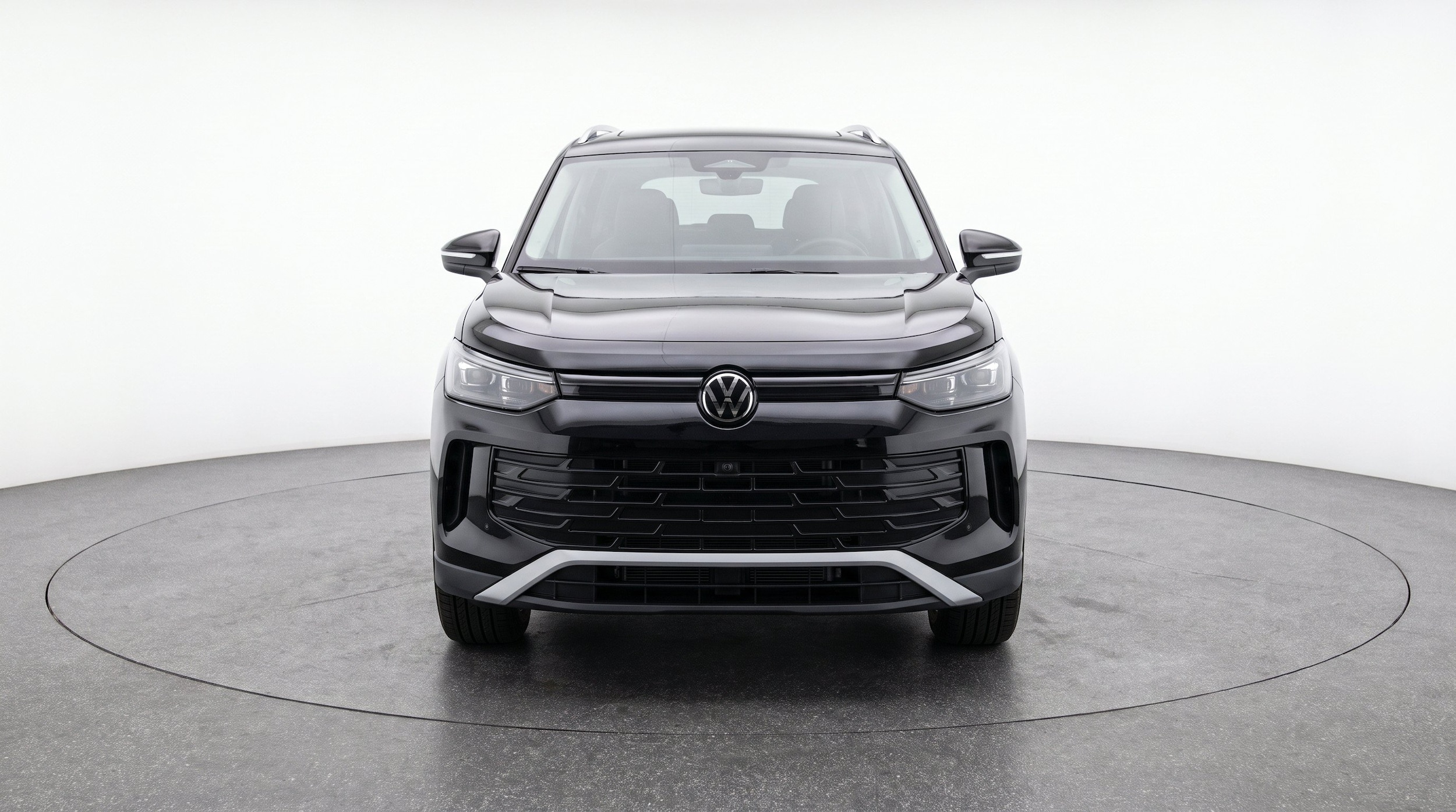 Thumbnail: 2026 Volkswagen Tiguan - 2