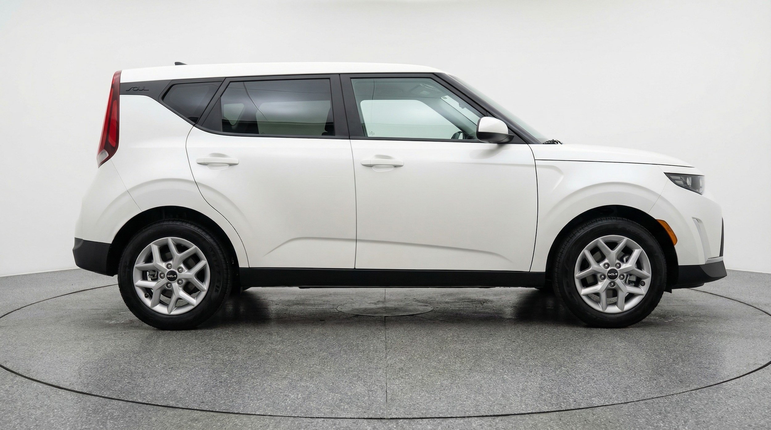 Thumbnail: 2025 Kia Soul - 8