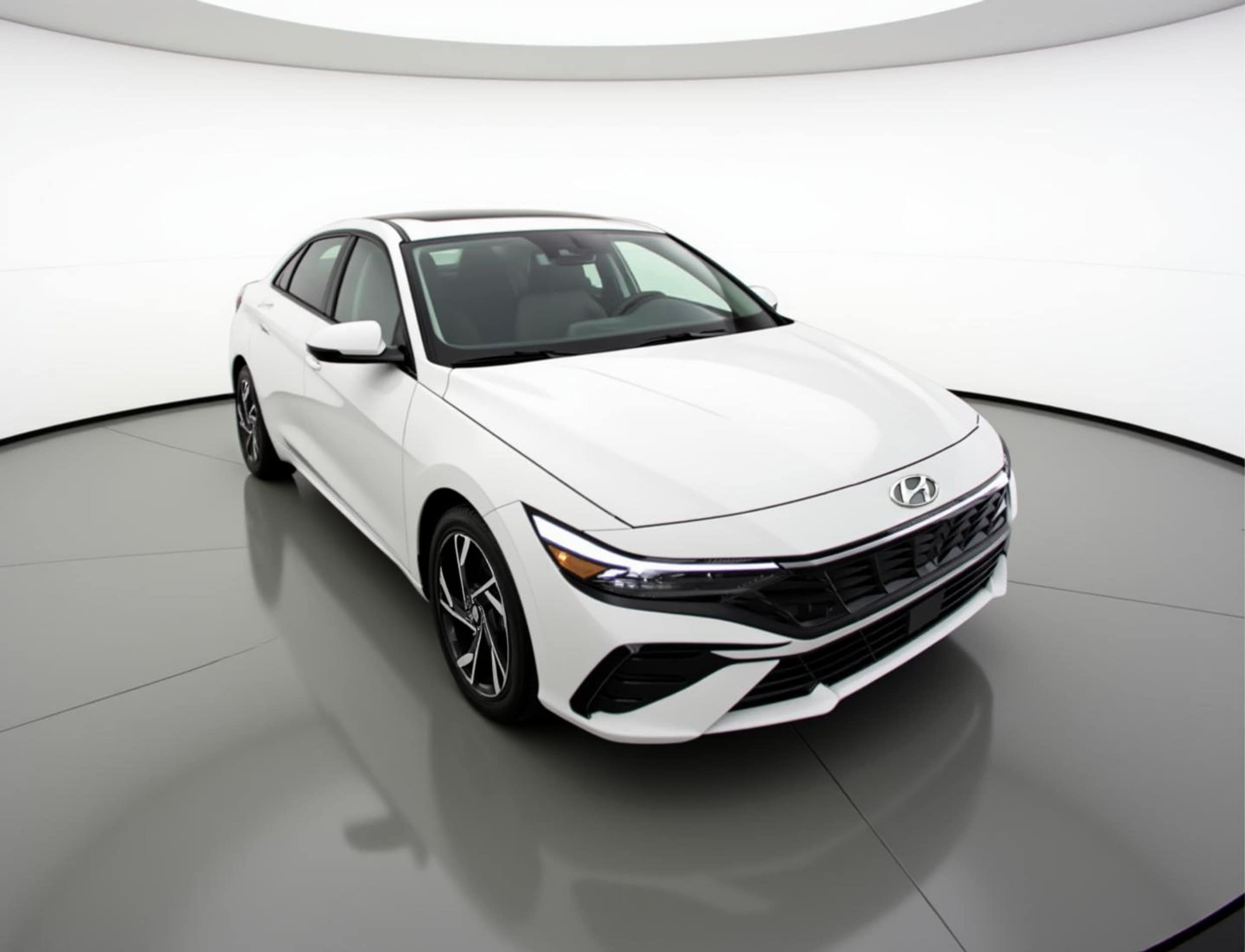 Thumbnail: 2025 Hyundai Elantra - 1