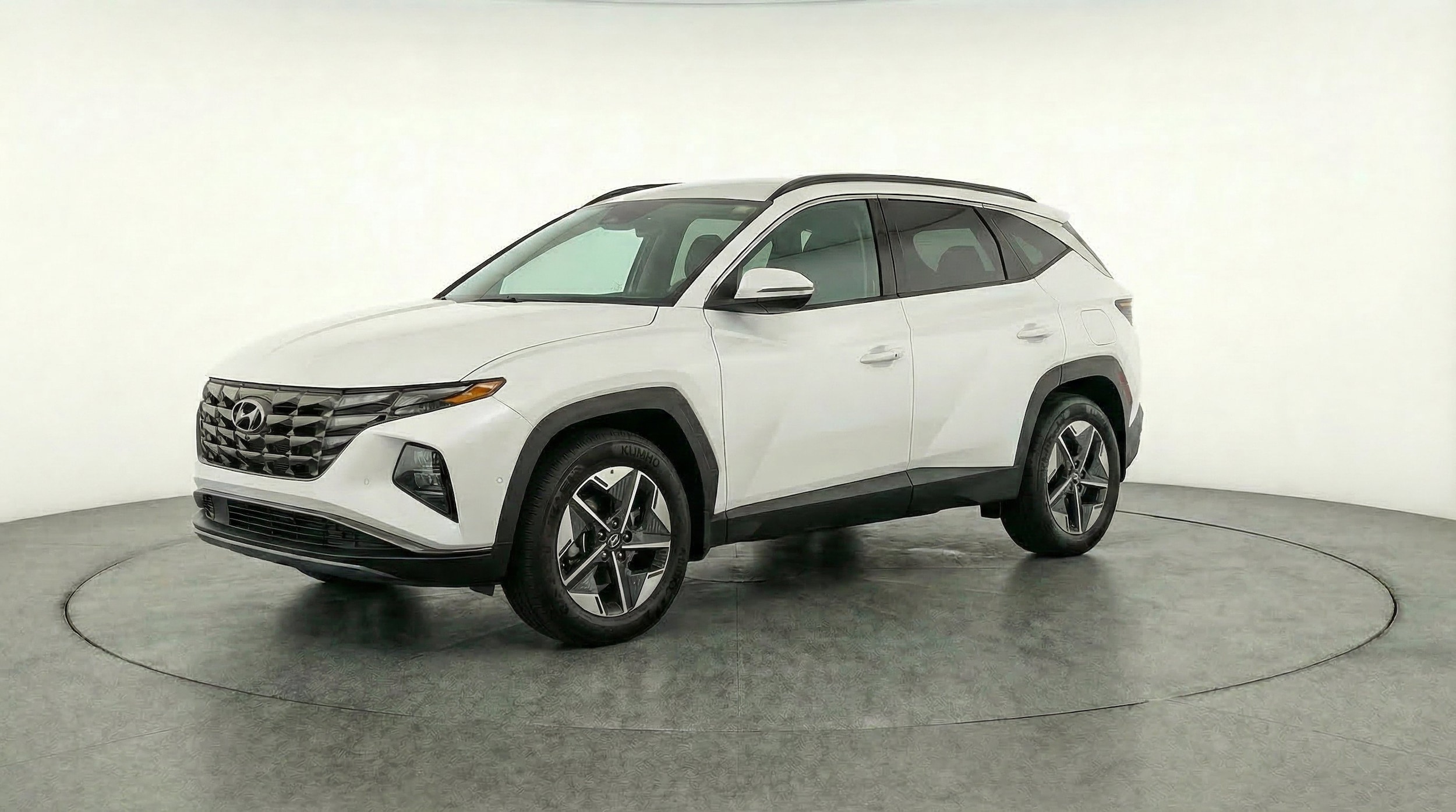 Thumbnail: 2026 Hyundai Tucson - 3