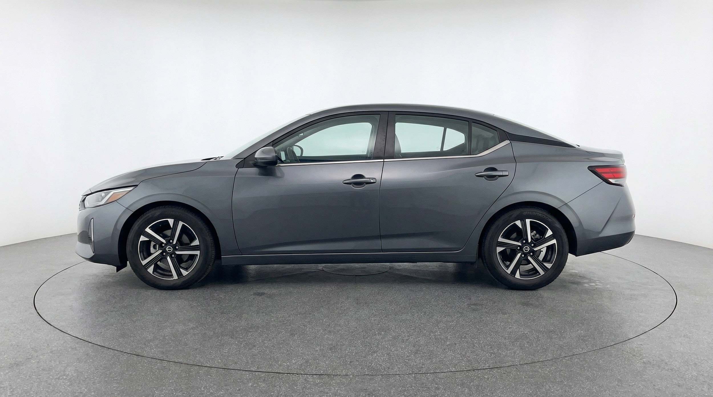 Thumbnail: 2025 Nissan Sentra - 5