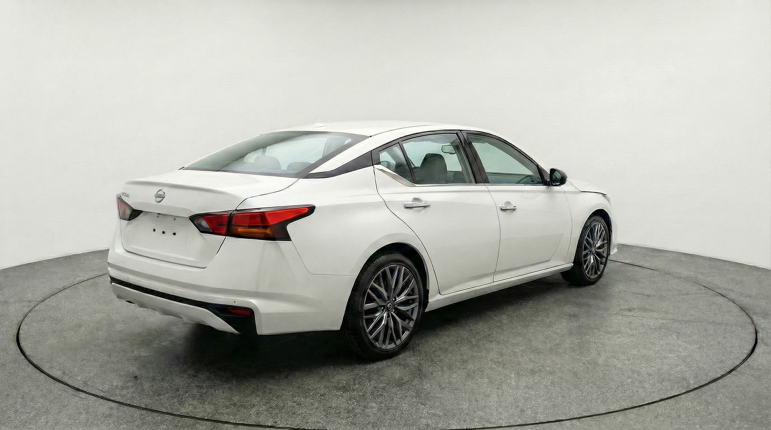 Thumbnail: 2025 Nissan Altima - 7