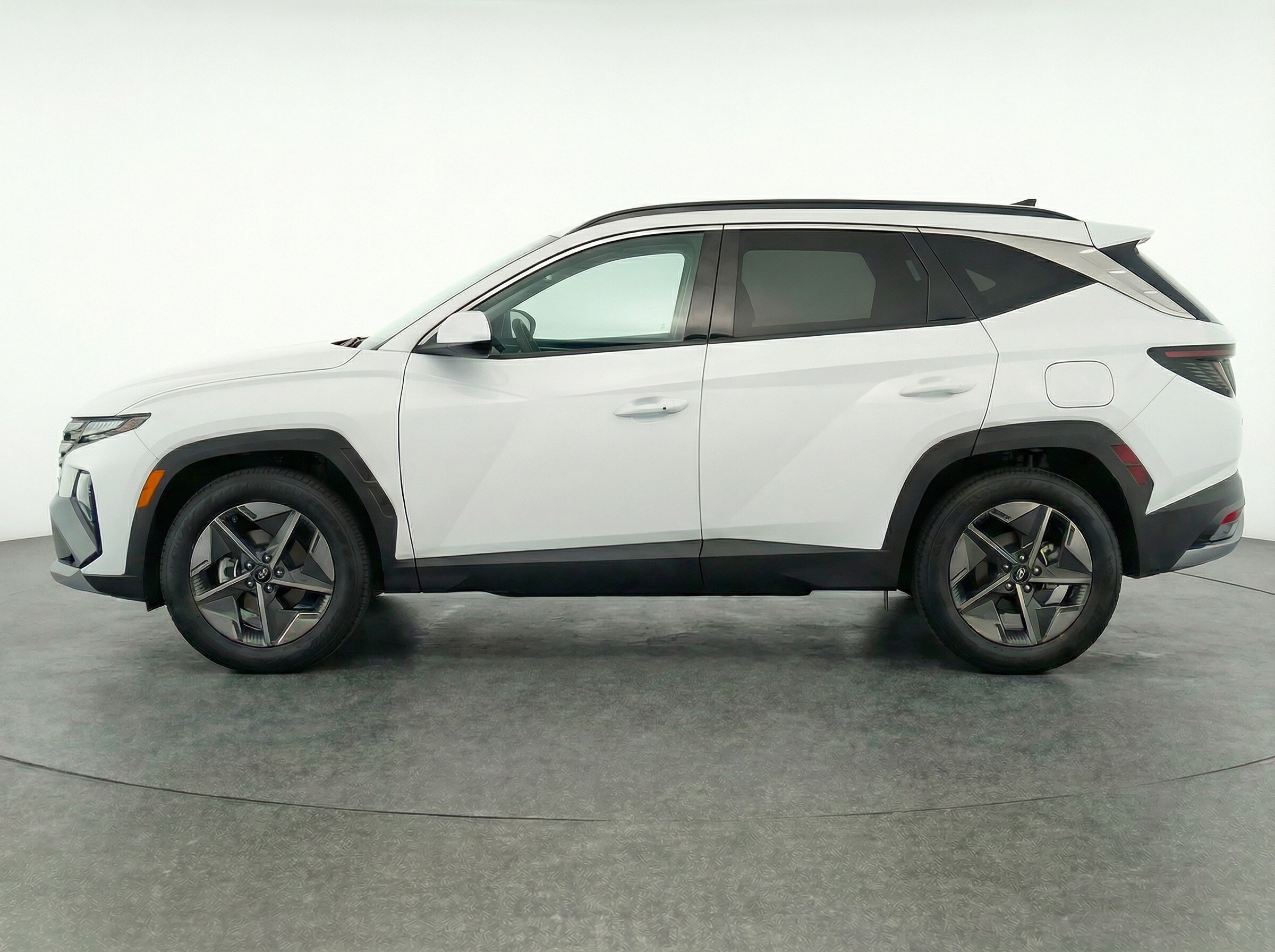 Thumbnail: 2025 Hyundai Tucson - 4