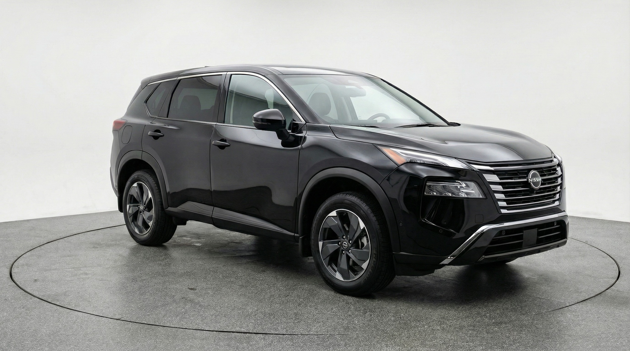 Thumbnail: 2025 Nissan Rogue - 1