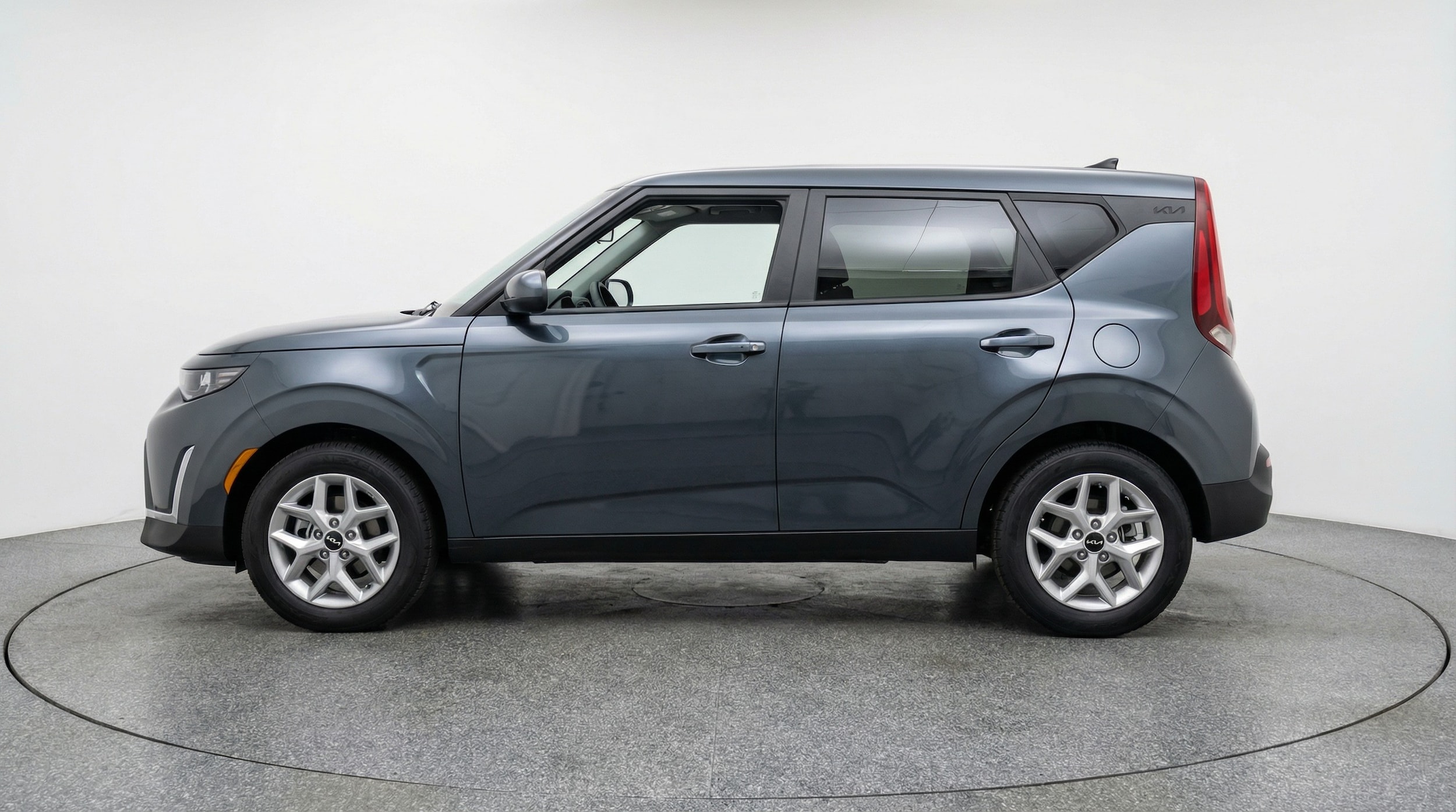 Thumbnail: 2025 Kia Soul - 4