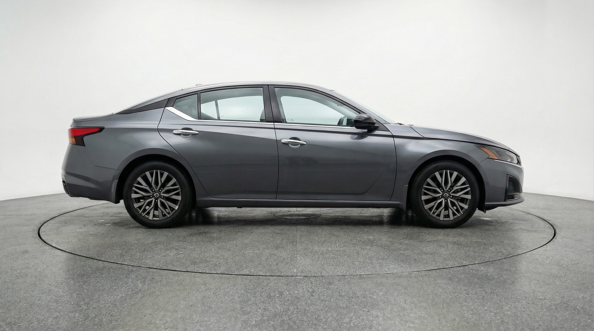 Thumbnail: 2025 Nissan Altima - 8