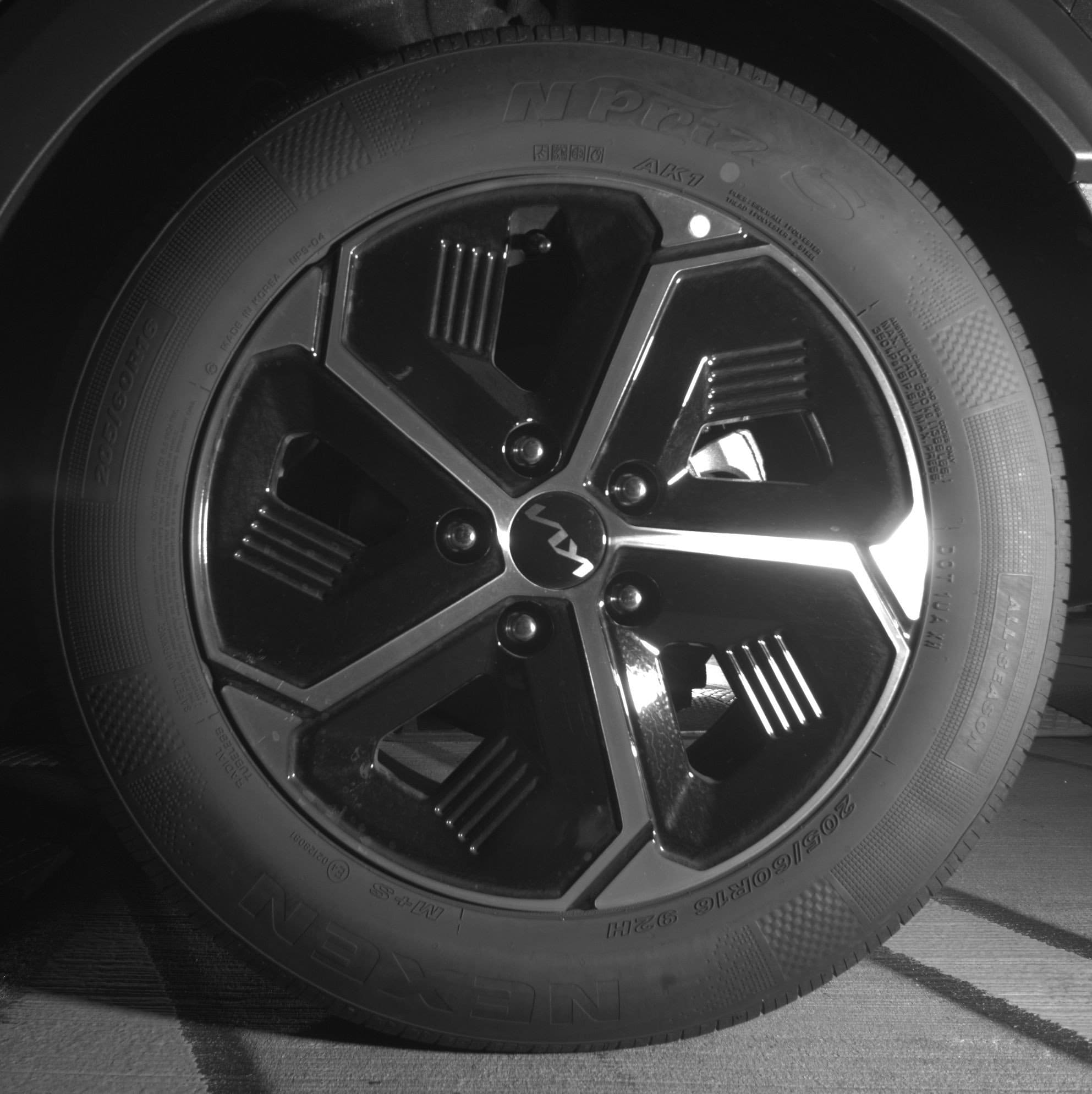 Thumbnail: 2026 Kia Niro - 14