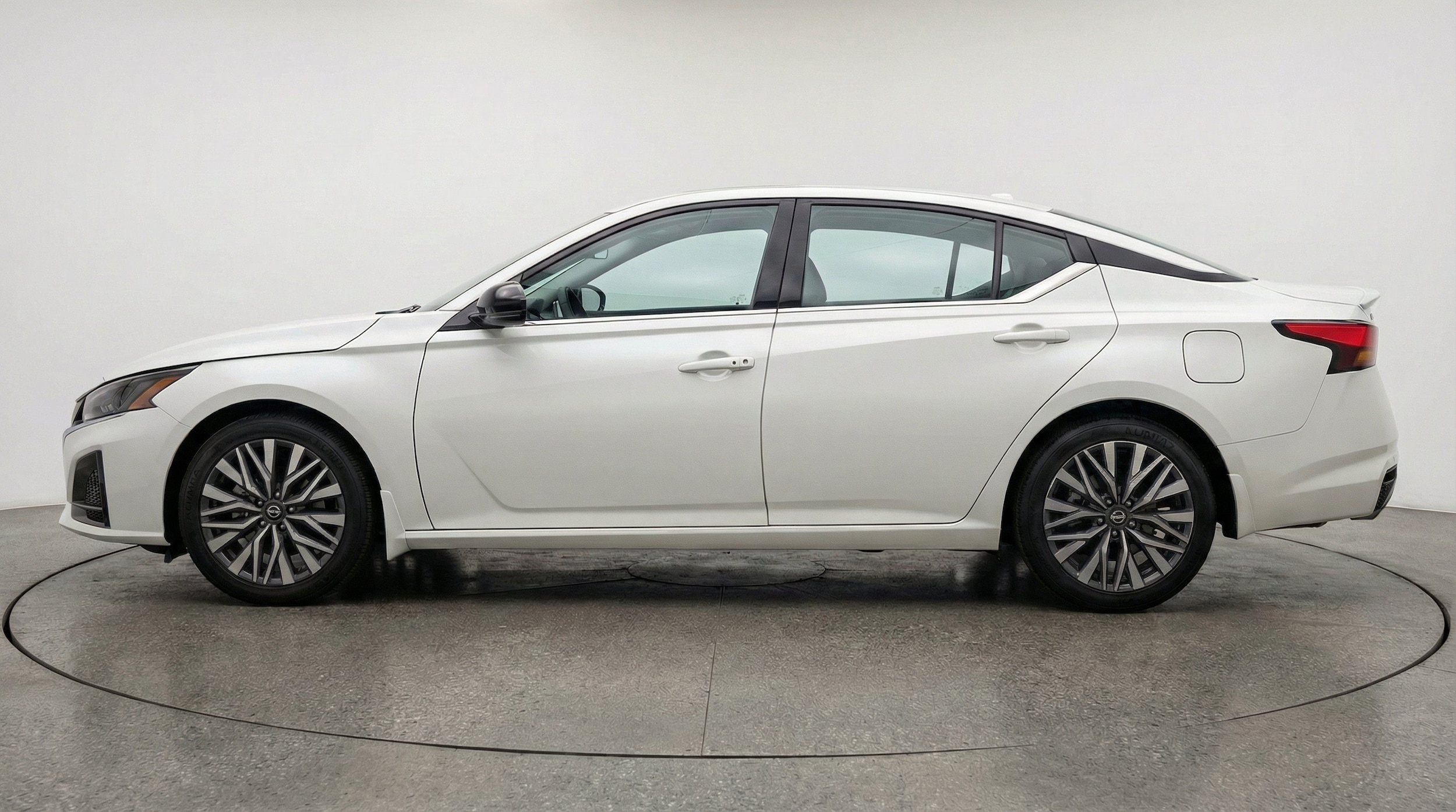 Thumbnail: 2026 Nissan Altima - 5