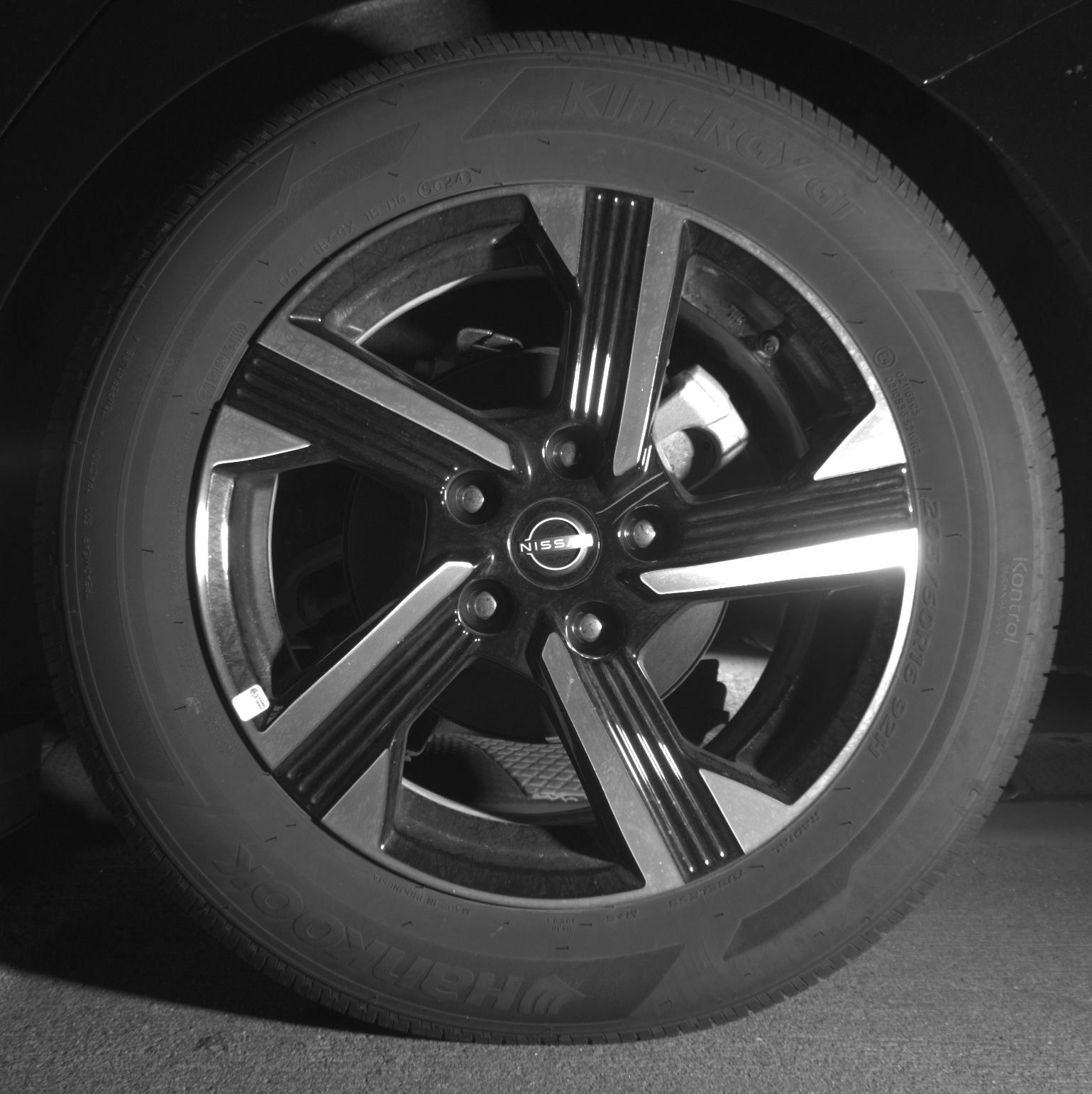 Thumbnail: 2025 Nissan Sentra - 11