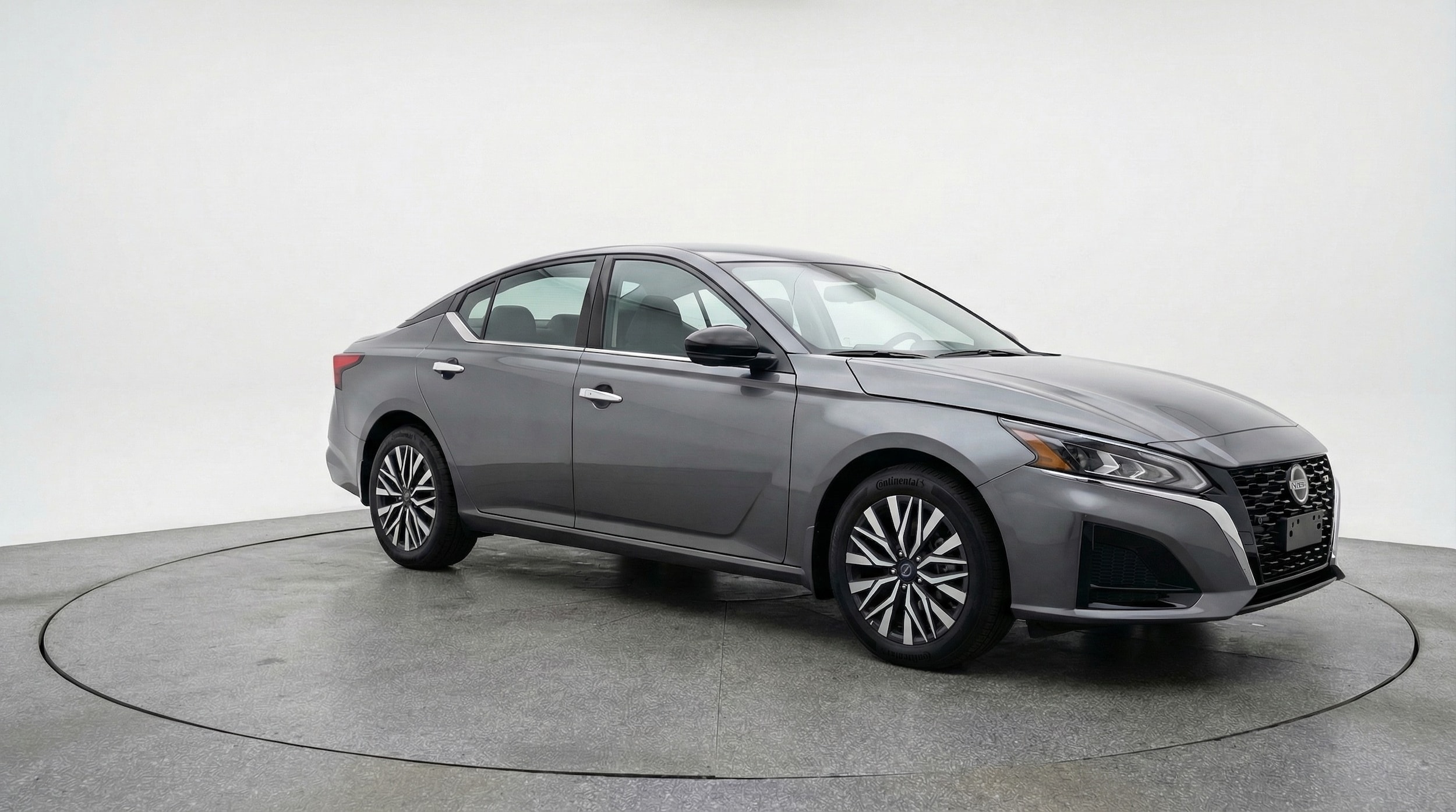 Thumbnail: 2025 Nissan Altima - 1