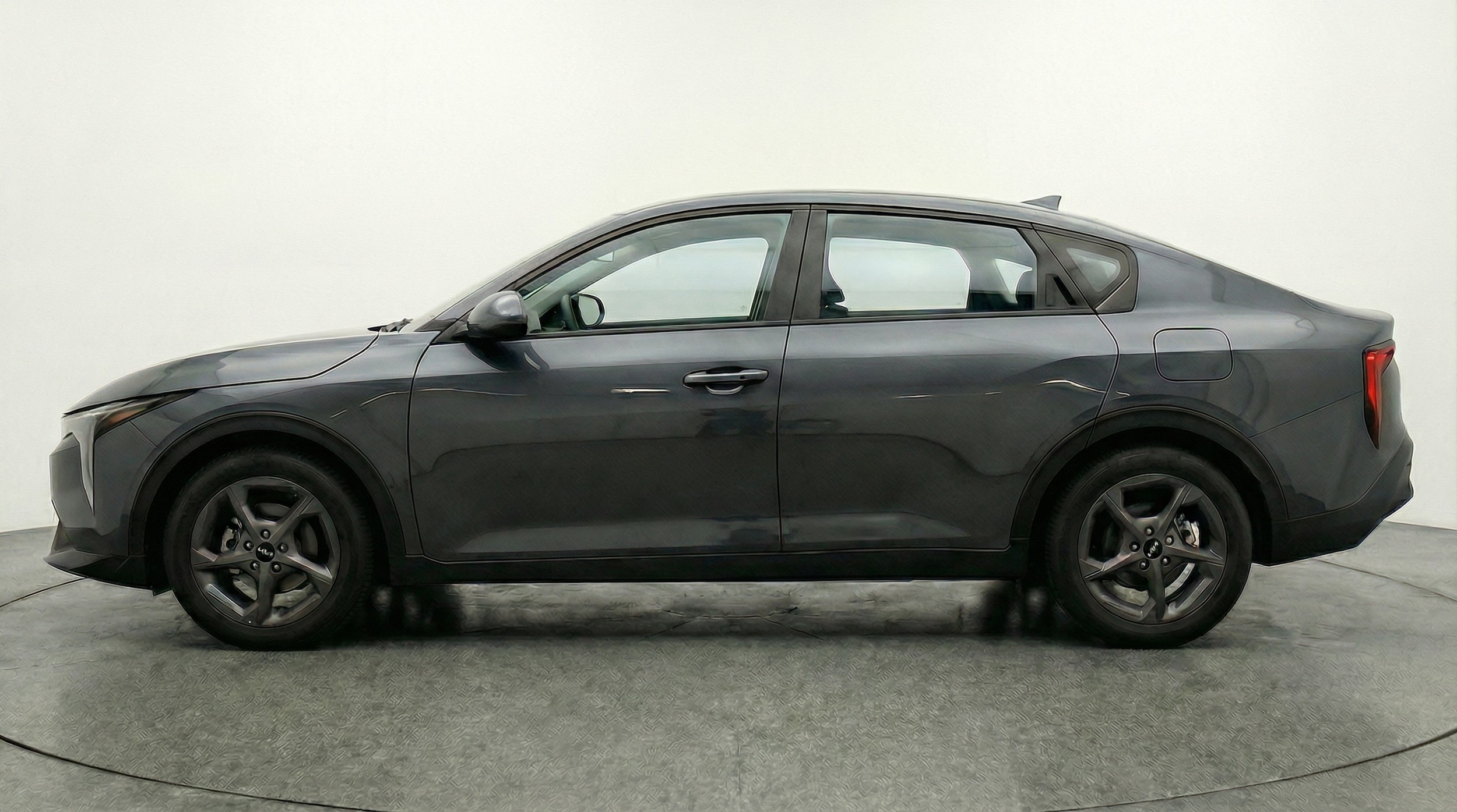 Thumbnail: 2025 Kia K4 - 4