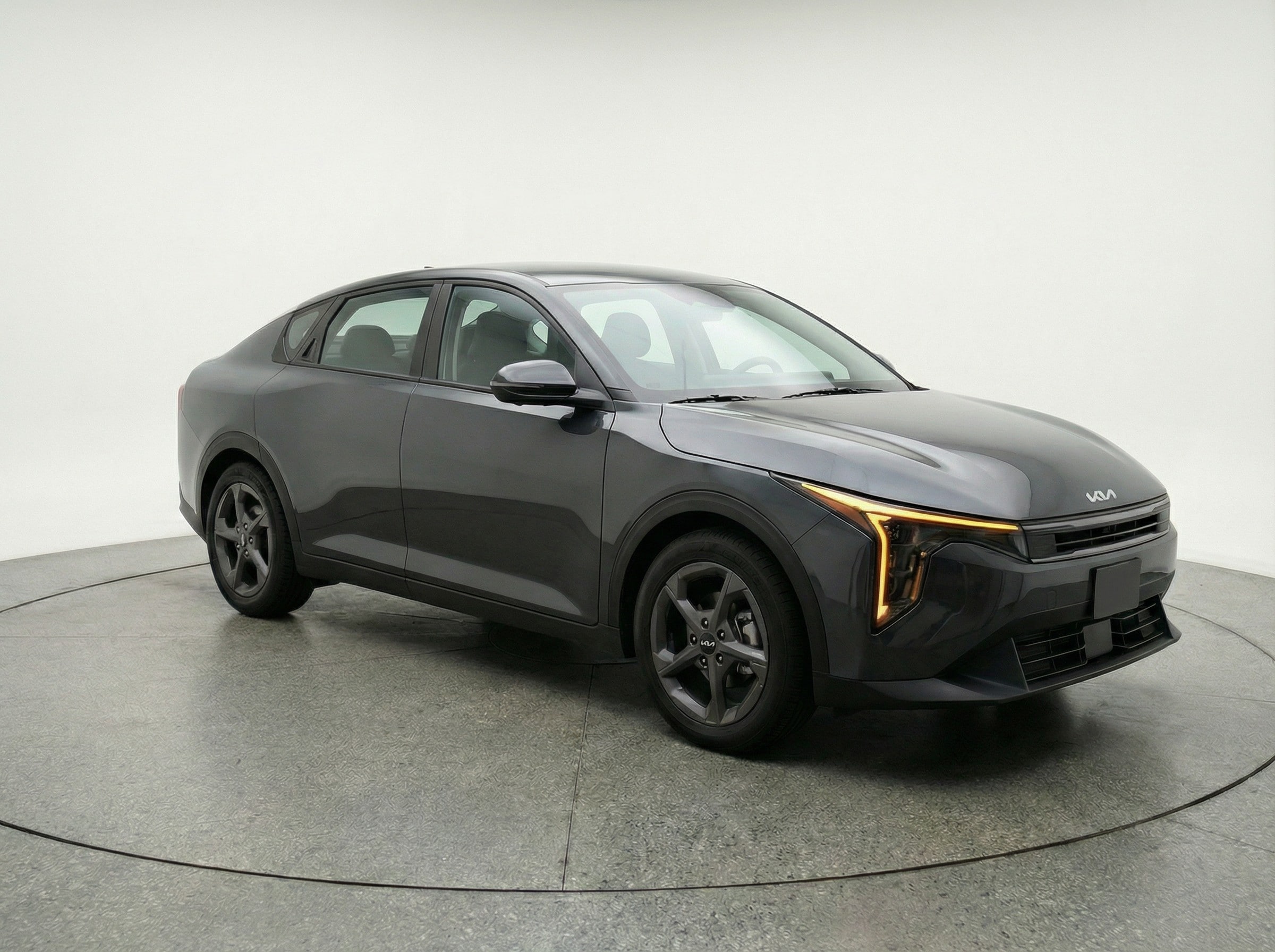 Thumbnail: 2025 Kia K4 - 1