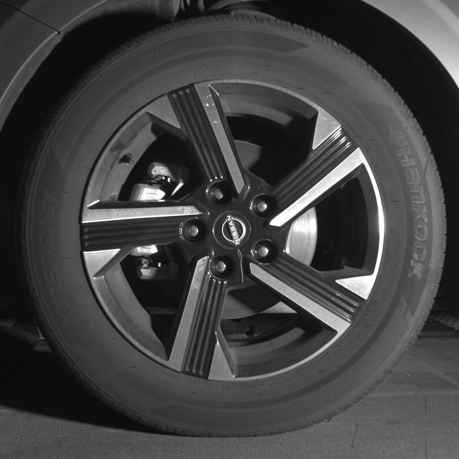 Thumbnail: 2025 Nissan Sentra - 9