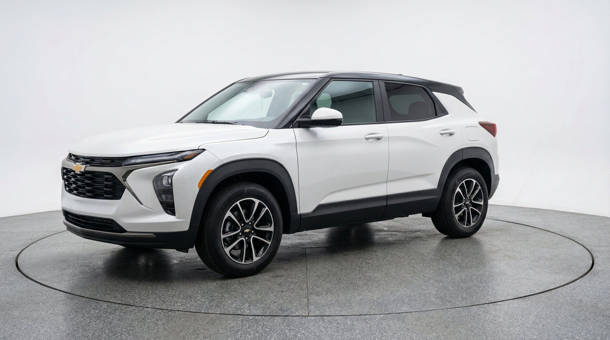 Thumbnail: 2025 Chevrolet TrailBlazer - 3