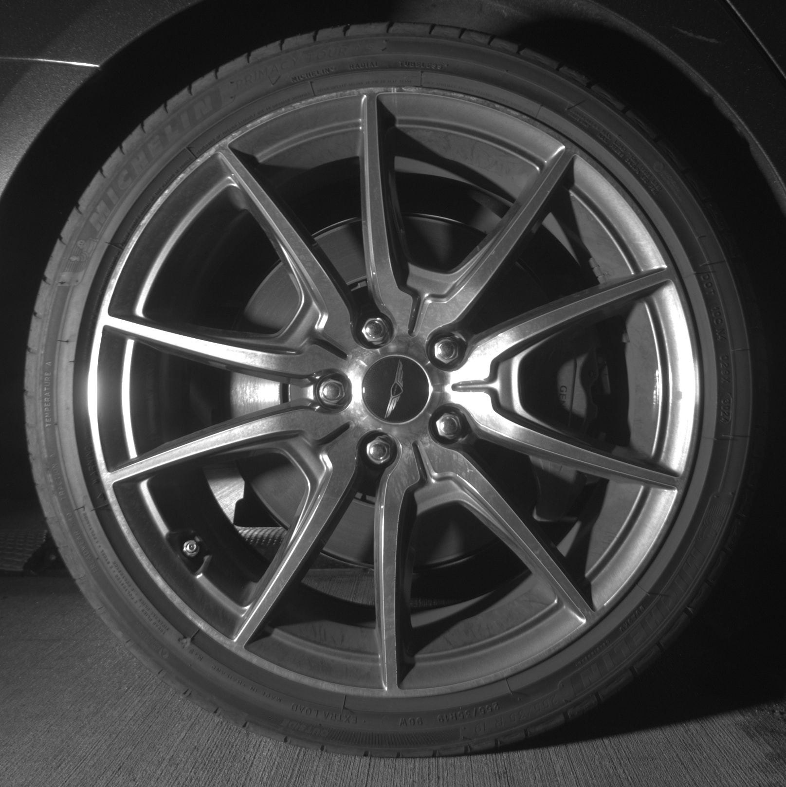 Thumbnail: 2025 Genesis G70 - 12