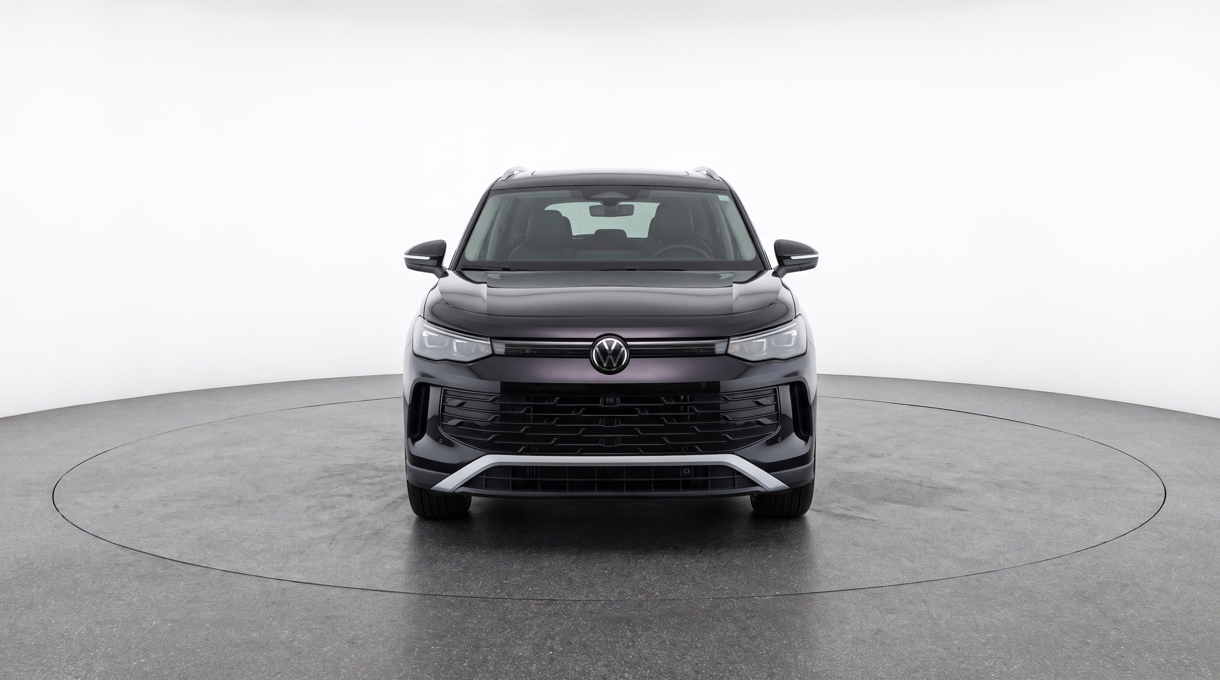Thumbnail: 2026 Volkswagen Tiguan - 2