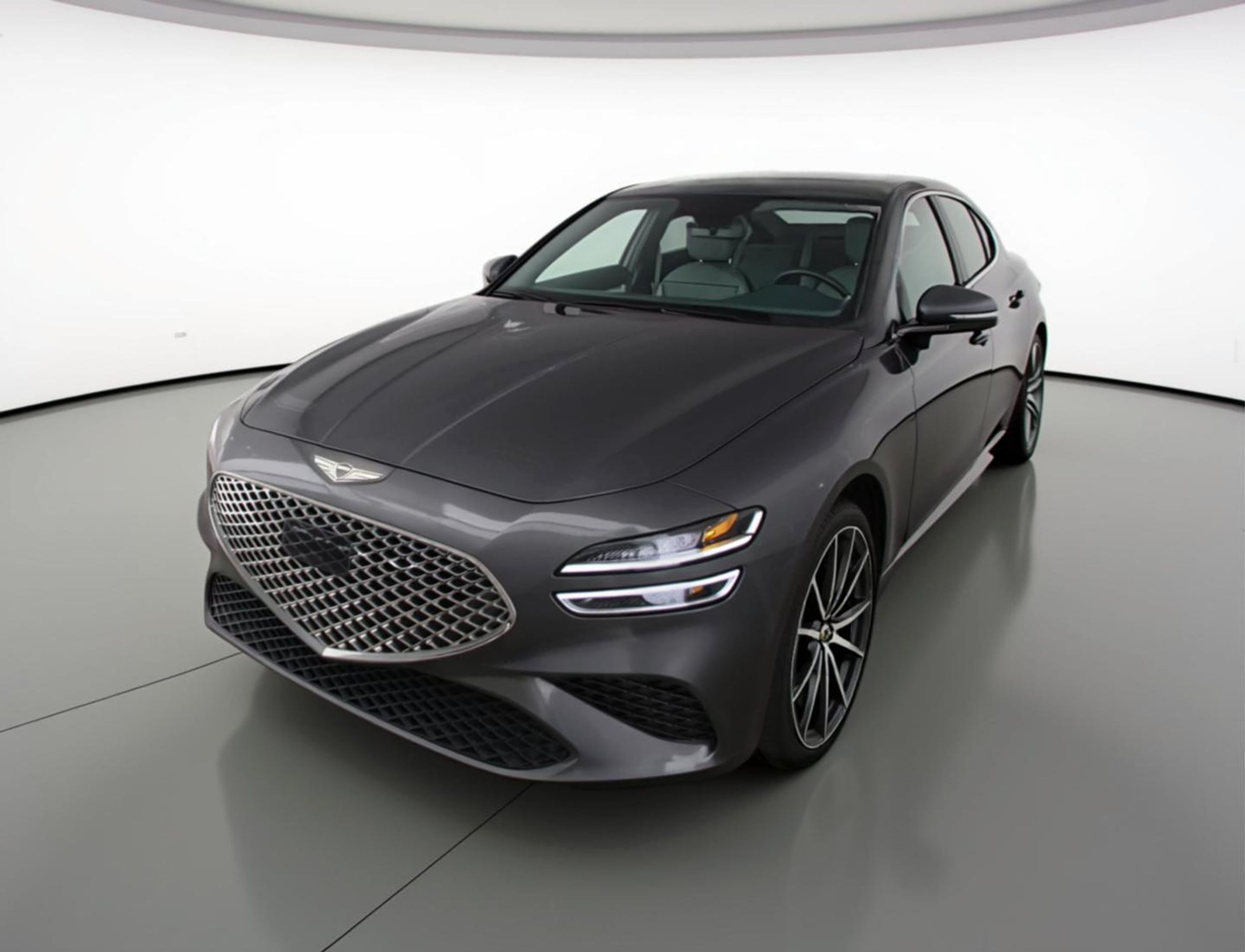 Thumbnail: 2025 Genesis G70 - 3
