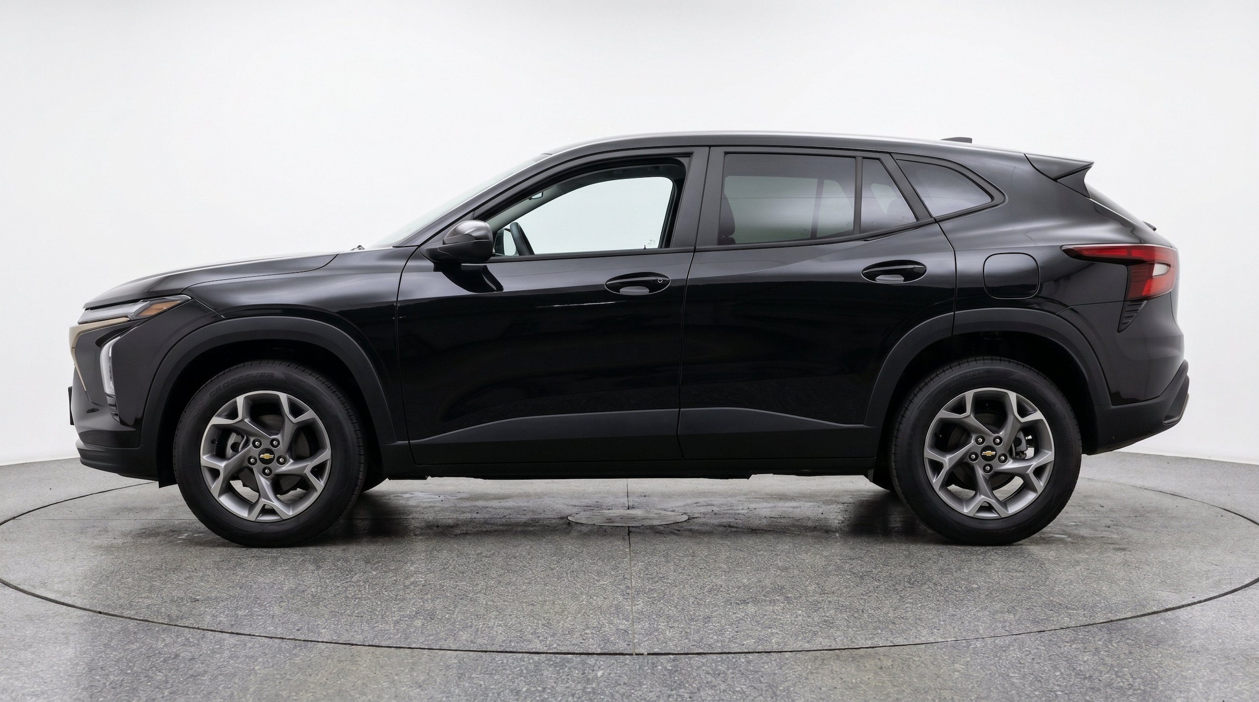 Thumbnail: 2025 Chevrolet Trax - 5
