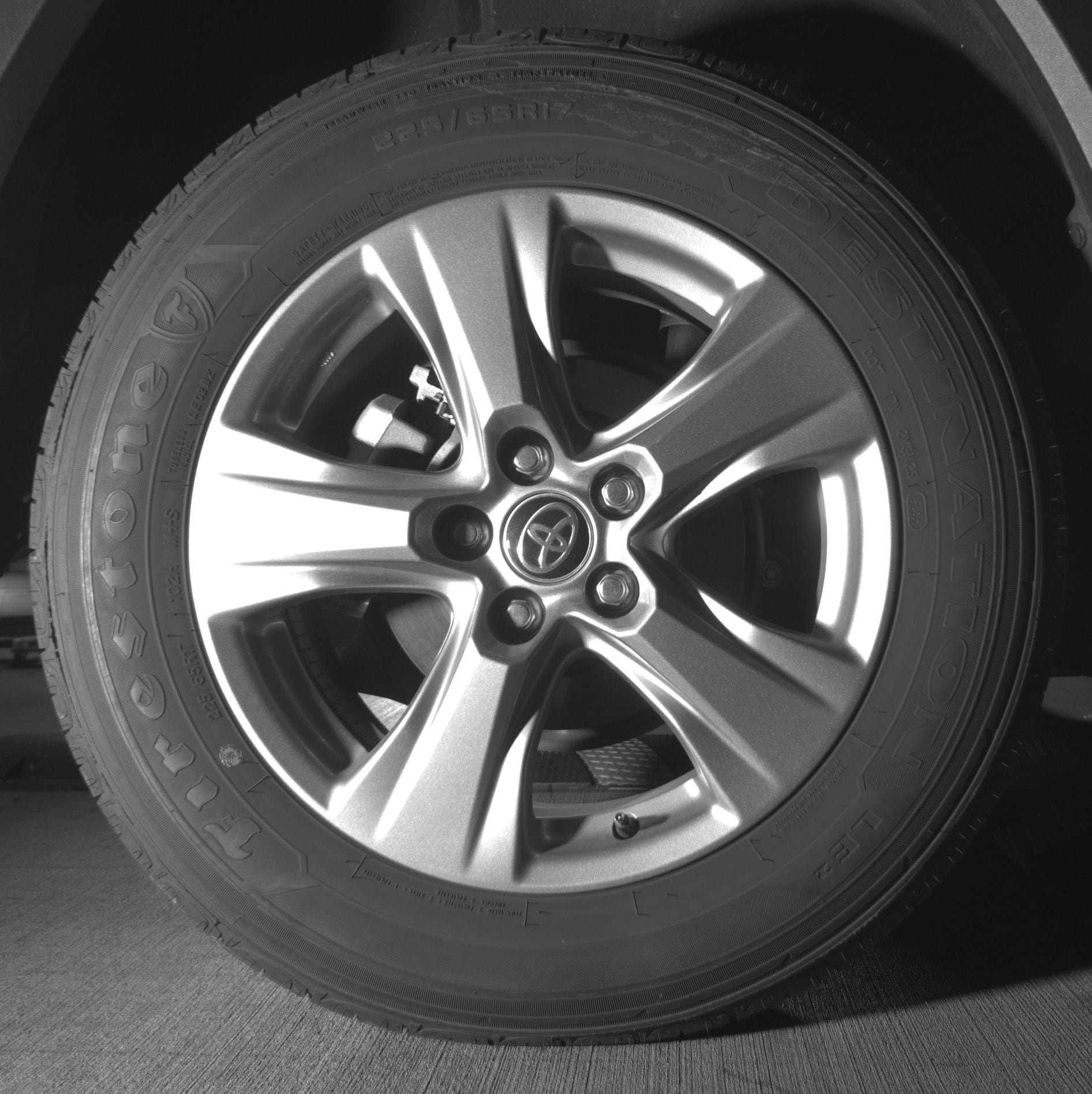 Thumbnail: 2025 Toyota RAV4 - 12