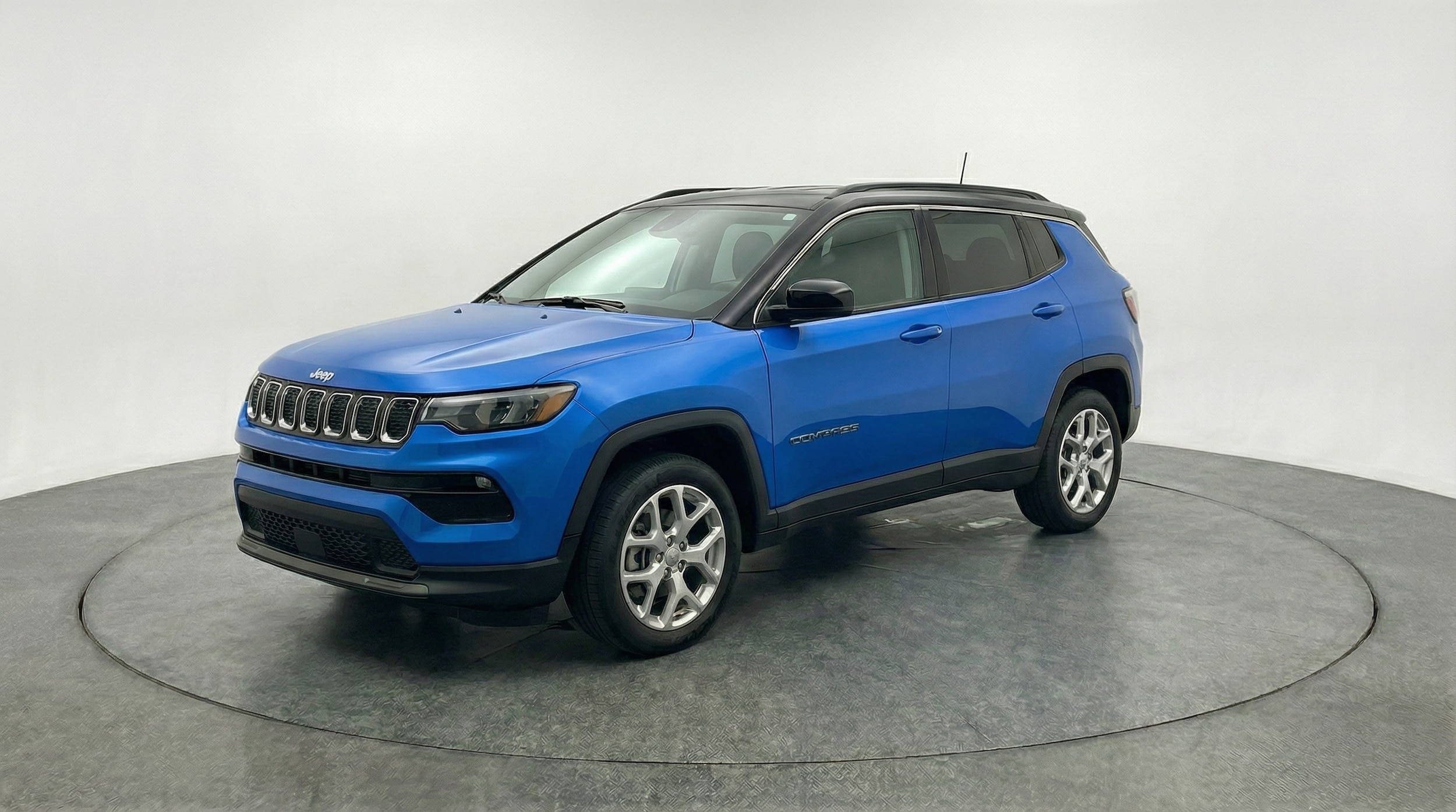 Thumbnail: 2025 Jeep Compass - 3