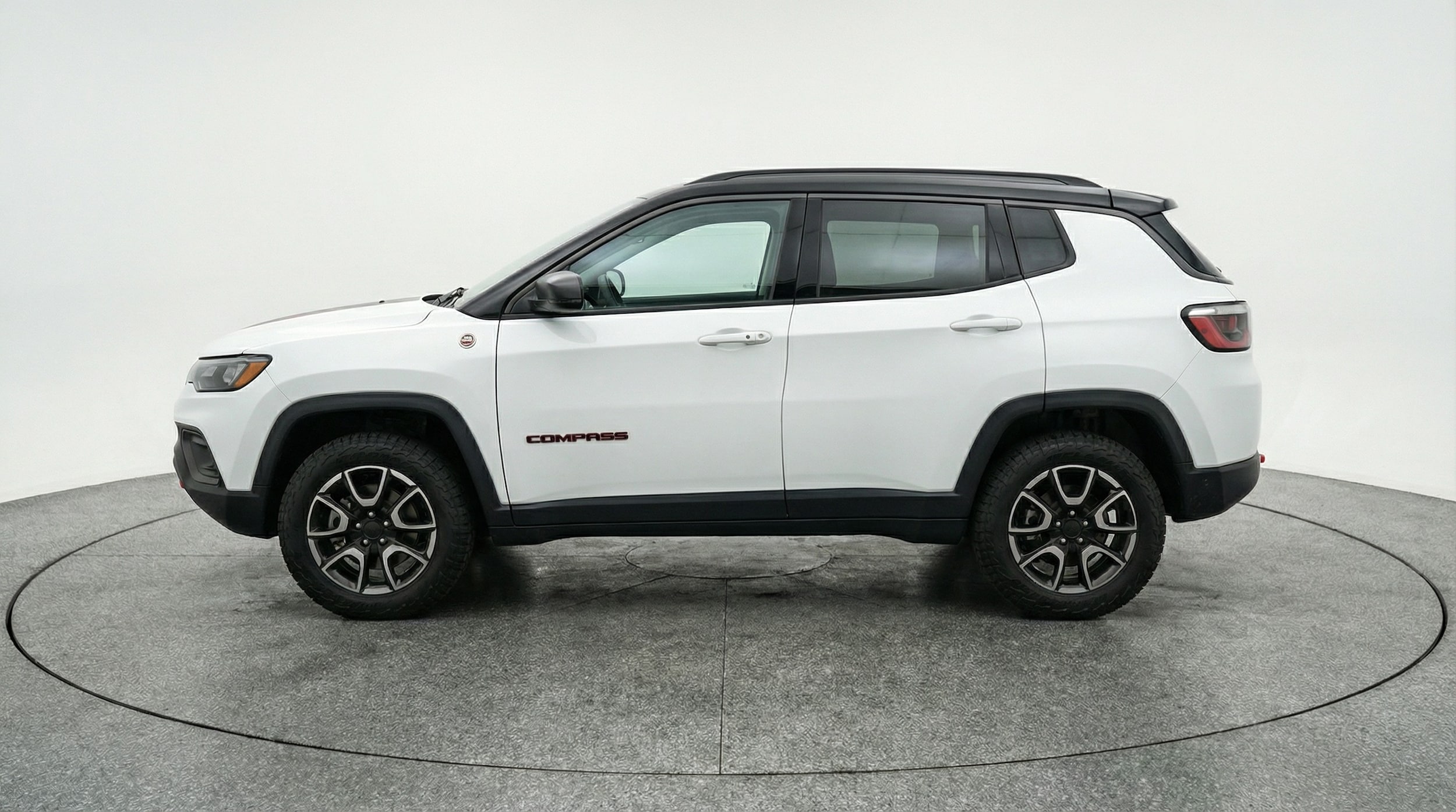 Thumbnail: 2025 Jeep Compass - 4